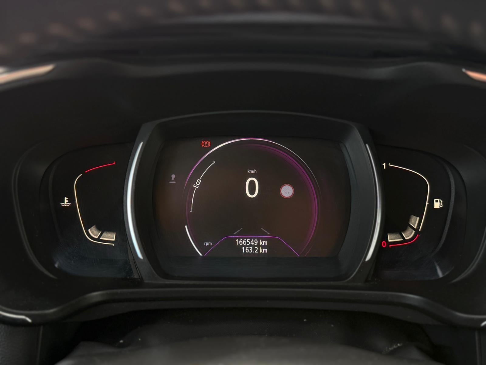 RENAULT KADJAR 1.2 TCe - oštećeno vozilo, fotografija 17