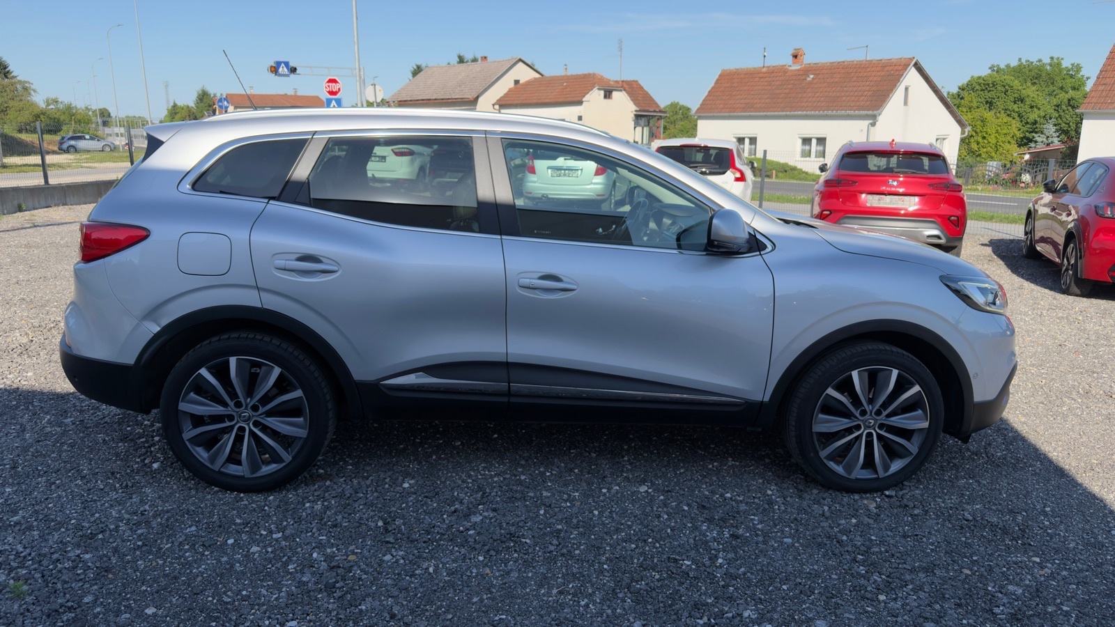 Renault Kadjar 1.5 dci 110 Intense **reg.12/2026**, fotografija 6