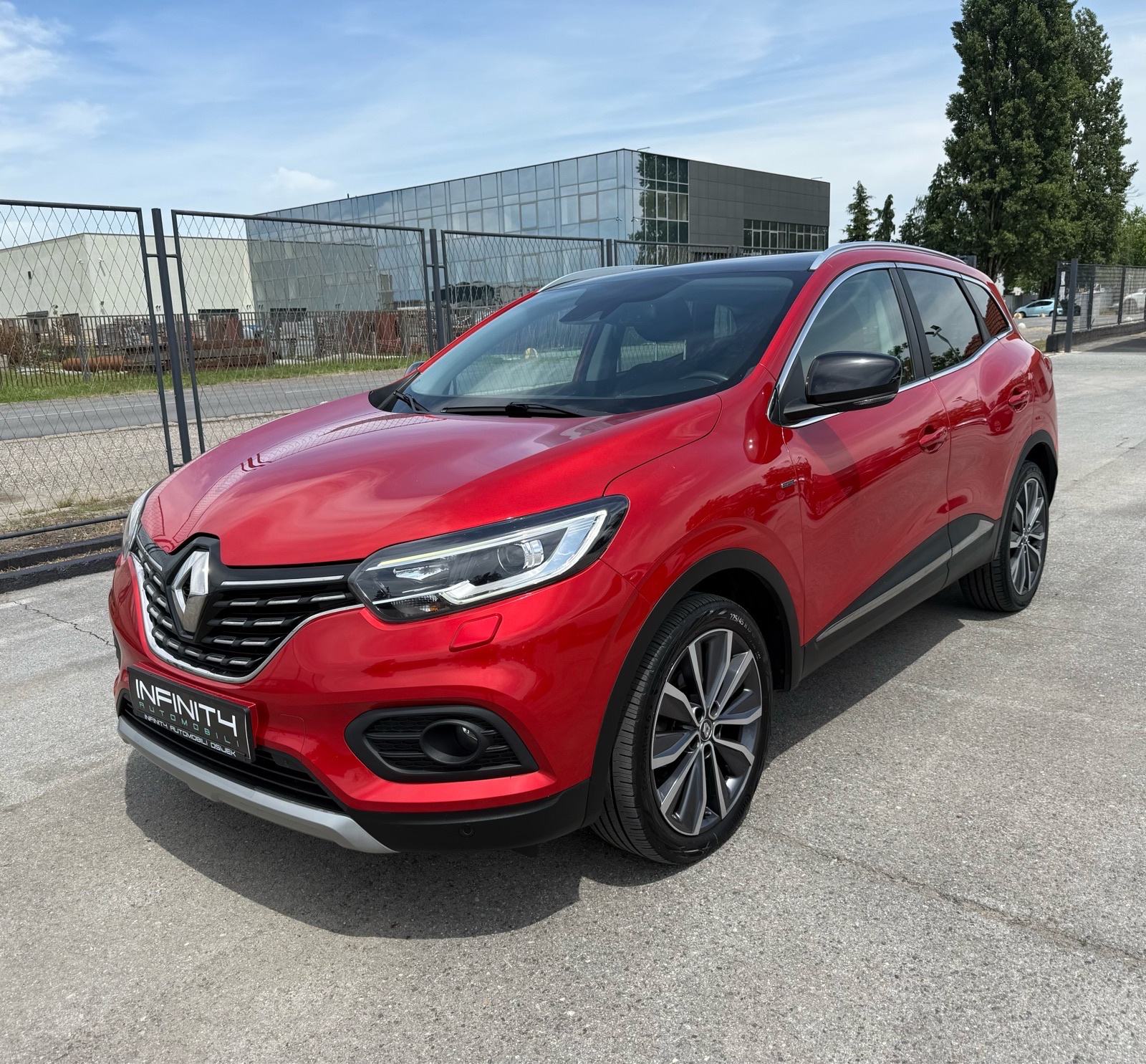Renault Kadjar 1.5dCi LEASING BEZ UČEŠĆA, AUTOMAT, PANO, NAV, SERVISNA, fotografija 1