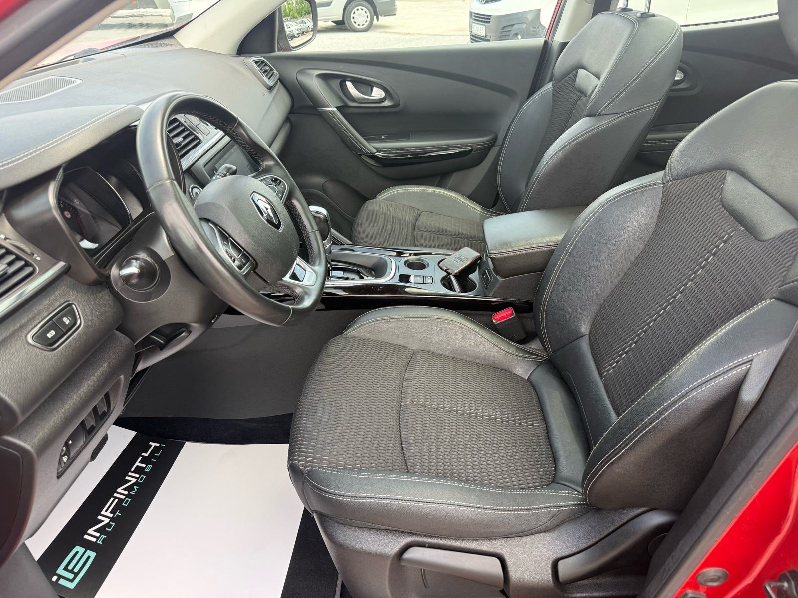 Renault Kadjar 1.5dCi LEASING BEZ UČEŠĆA, AUTOMAT, PANO, NAV, SERVISNA, fotografija 10