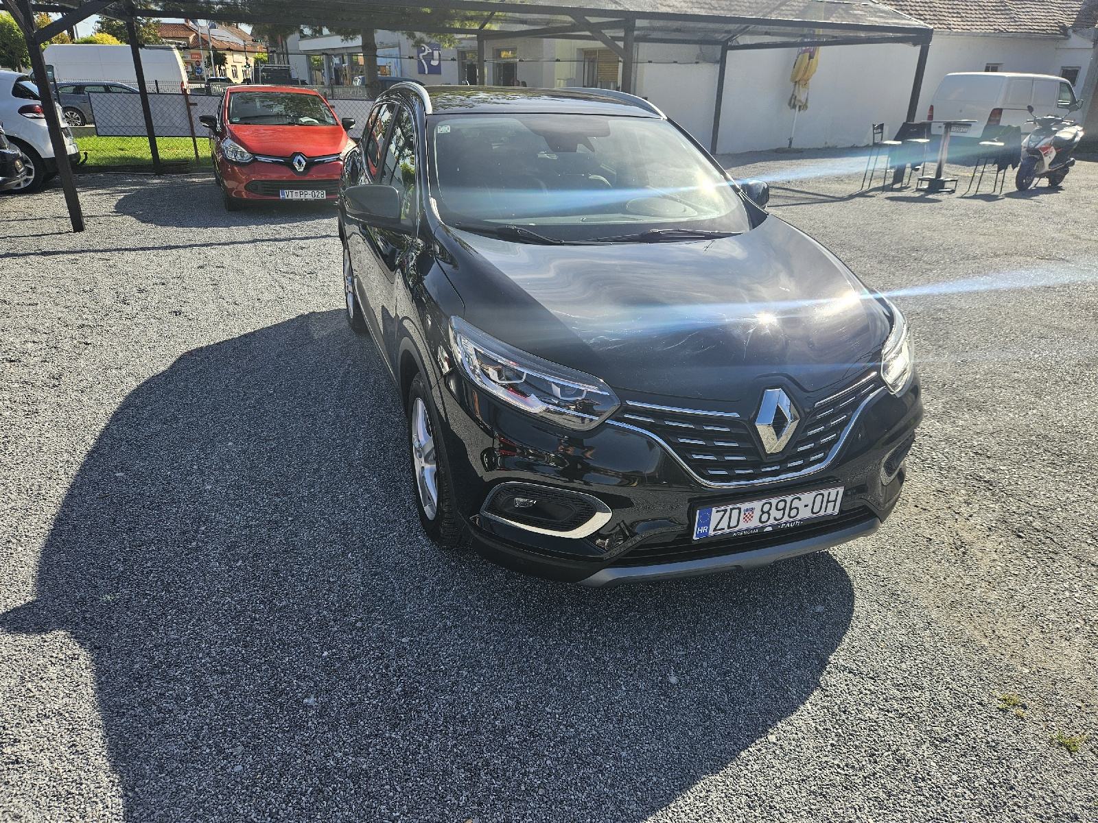 RENAULT KADJAR 1.7 DCI BOSSE EDITION NAVIGACIJA XENON TEMPOMAT, fotografija 3