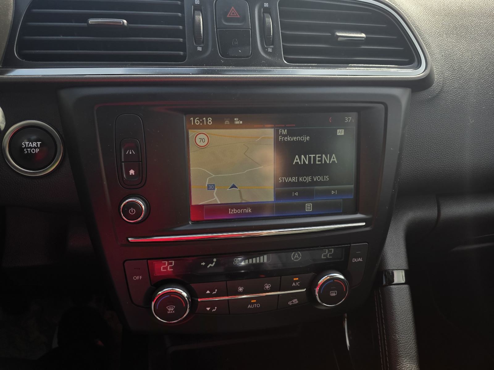 Renault Kadjar 1.5dCi 110,led,navi,2xpdc AKCIJA REG 1 GOD, fotografija 9