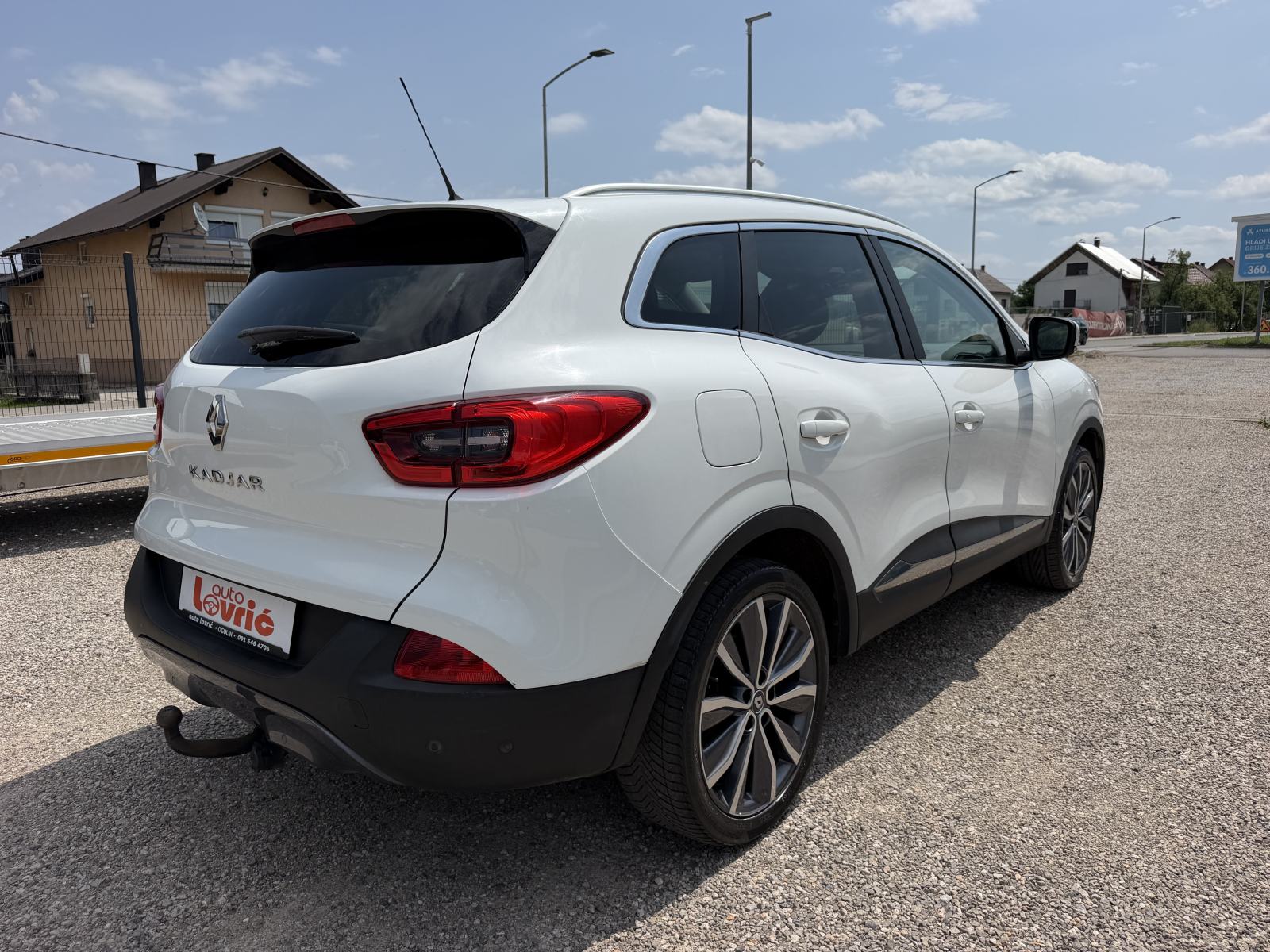 Renault Kadjar 1.6 dCi 130 - KAMERA - NAVIGACIJA - GARANCIJA, fotografija 4