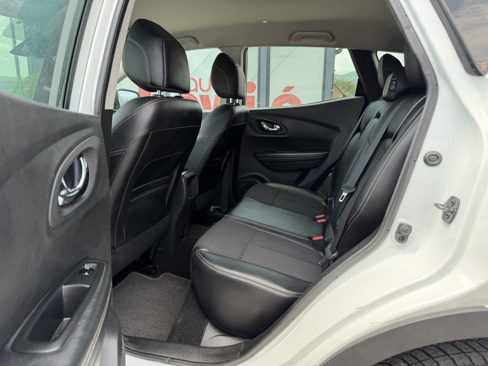 Renault Kadjar 1.6 dCi 130 - KAMERA - NAVIGACIJA - GARANCIJA, fotografija 9