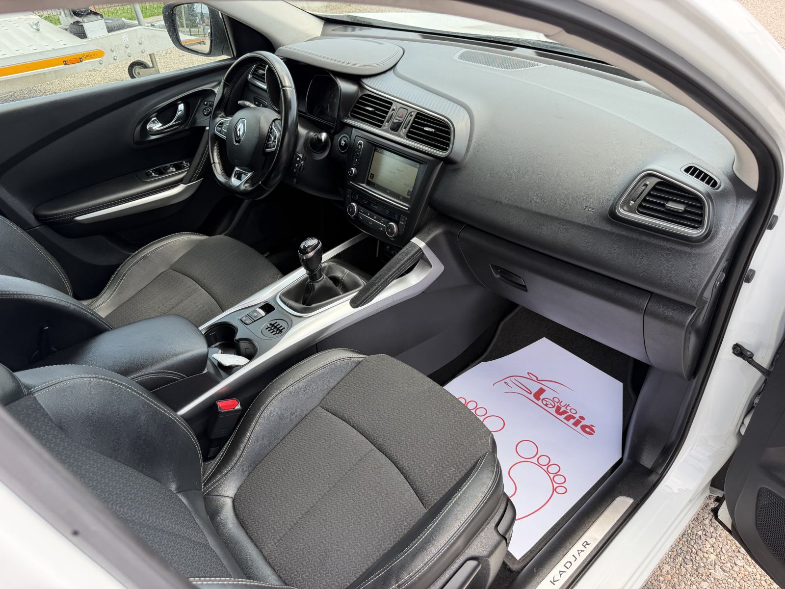 Renault Kadjar 1.6 dCi 130 - KAMERA - NAVIGACIJA - GARANCIJA, fotografija 19