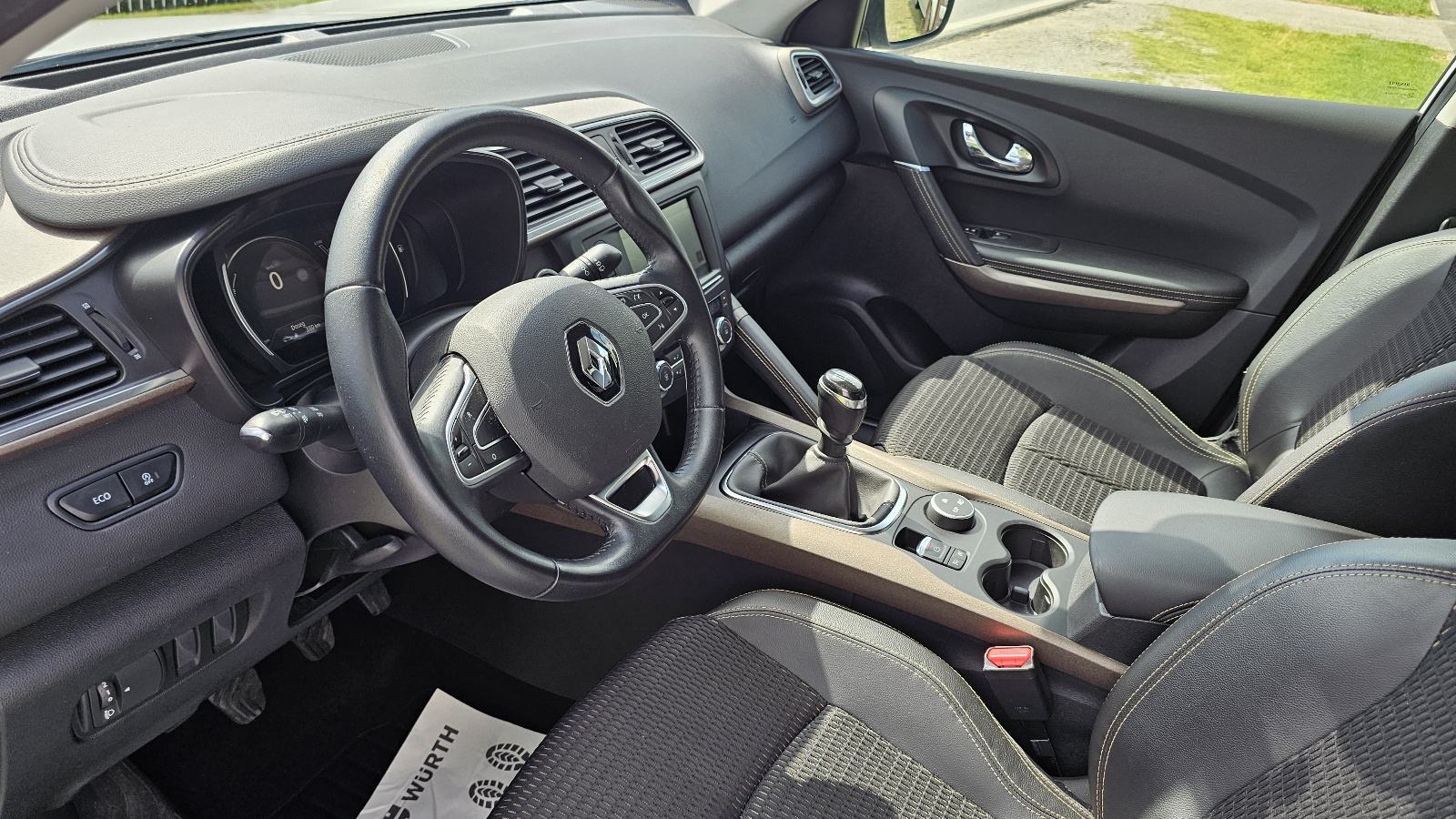 Renault Kadjar 1.6 dci 130 ks,navi,2xpdc,jamstvo AKCIJA REG 1 GOD, fotografija 6