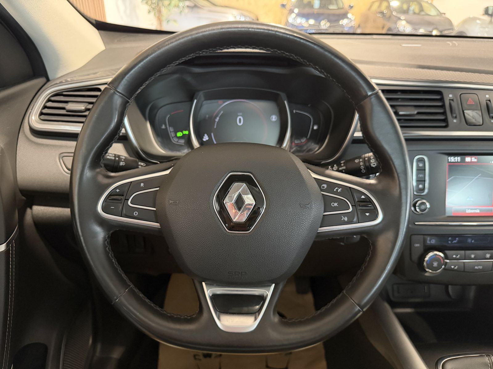 Renault Kadjar 1,6 dCi BOSE *PANORAMA - VIRTUAL - LED - 12 MJ JAMSTVO*, fotografija 14