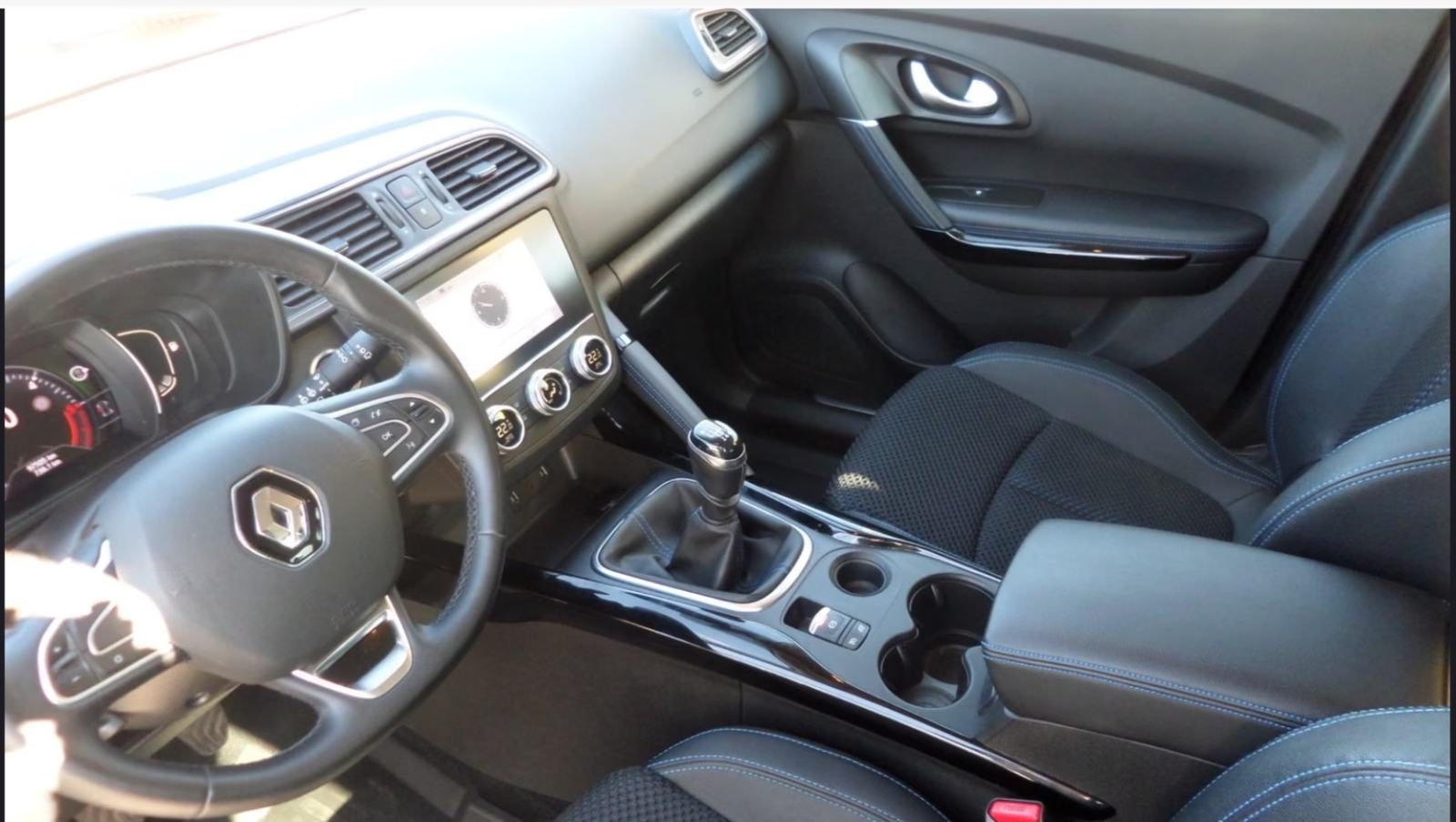 Renault Kadjar dCi,1.5 dCi,97TKM,NAVI,LED,KAMERA,ALU,PDC,TEMPOMAT, fotografija 7