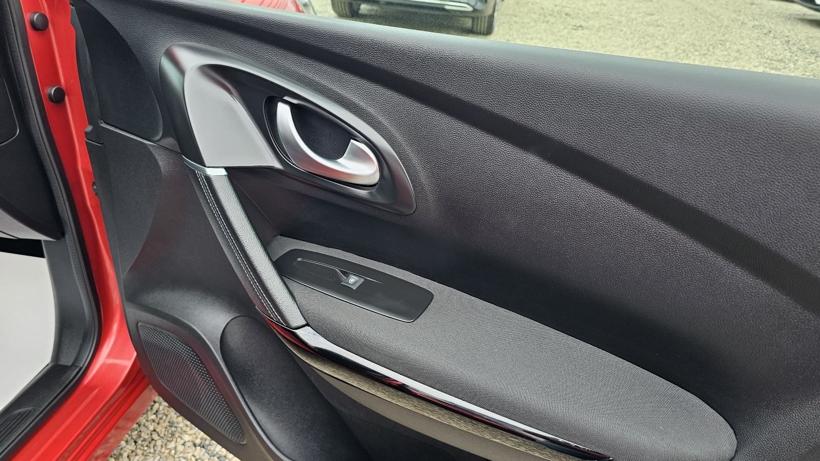 Renault Kadjar dCi 1.5 DCI,CLIMATRONIC,LED,NAVIGACIJA,TEMPOMAT,ALU 18, fotografija 11