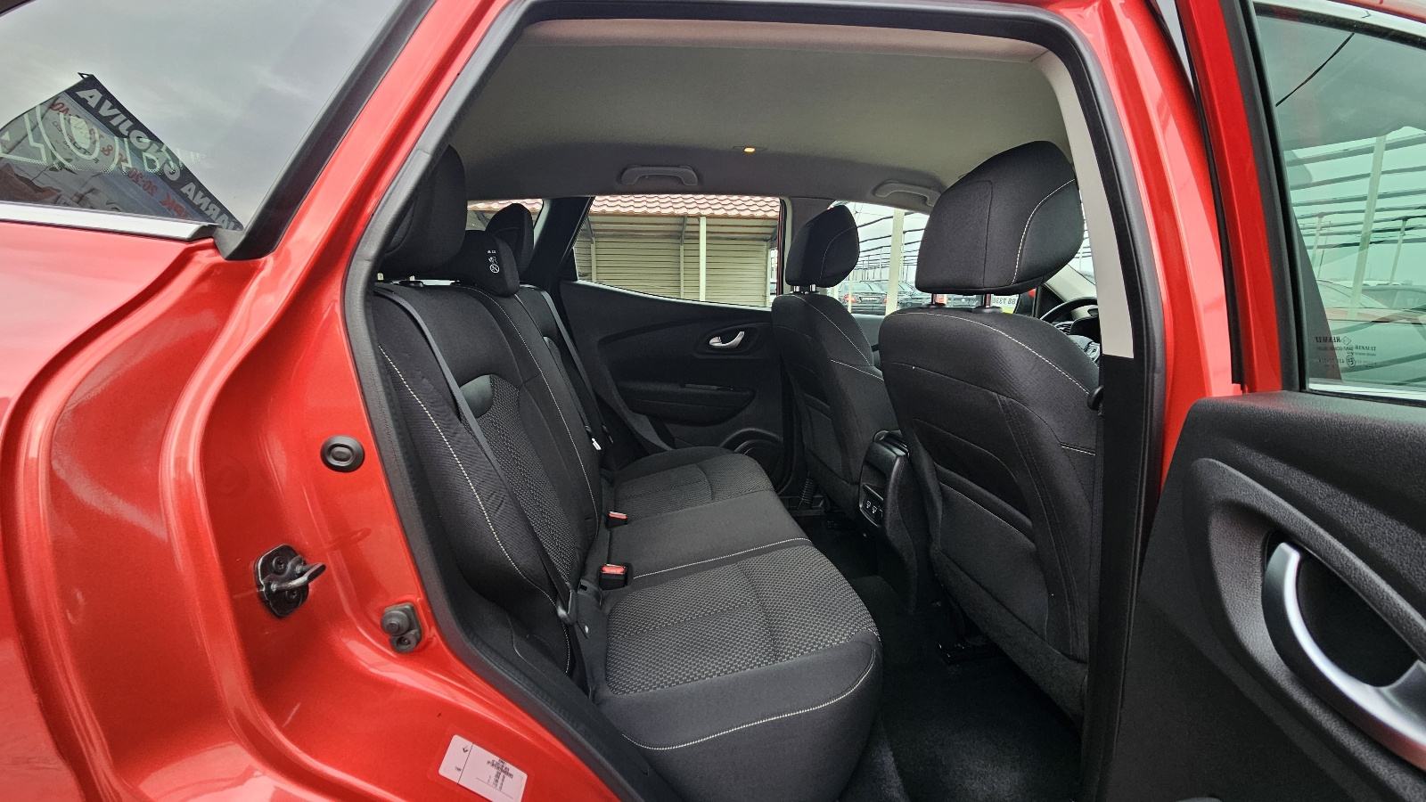 Renault Kadjar dCi 1.5 DCI,CLIMATRONIC,LED,NAVIGACIJA,TEMPOMAT,ALU 18, fotografija 12