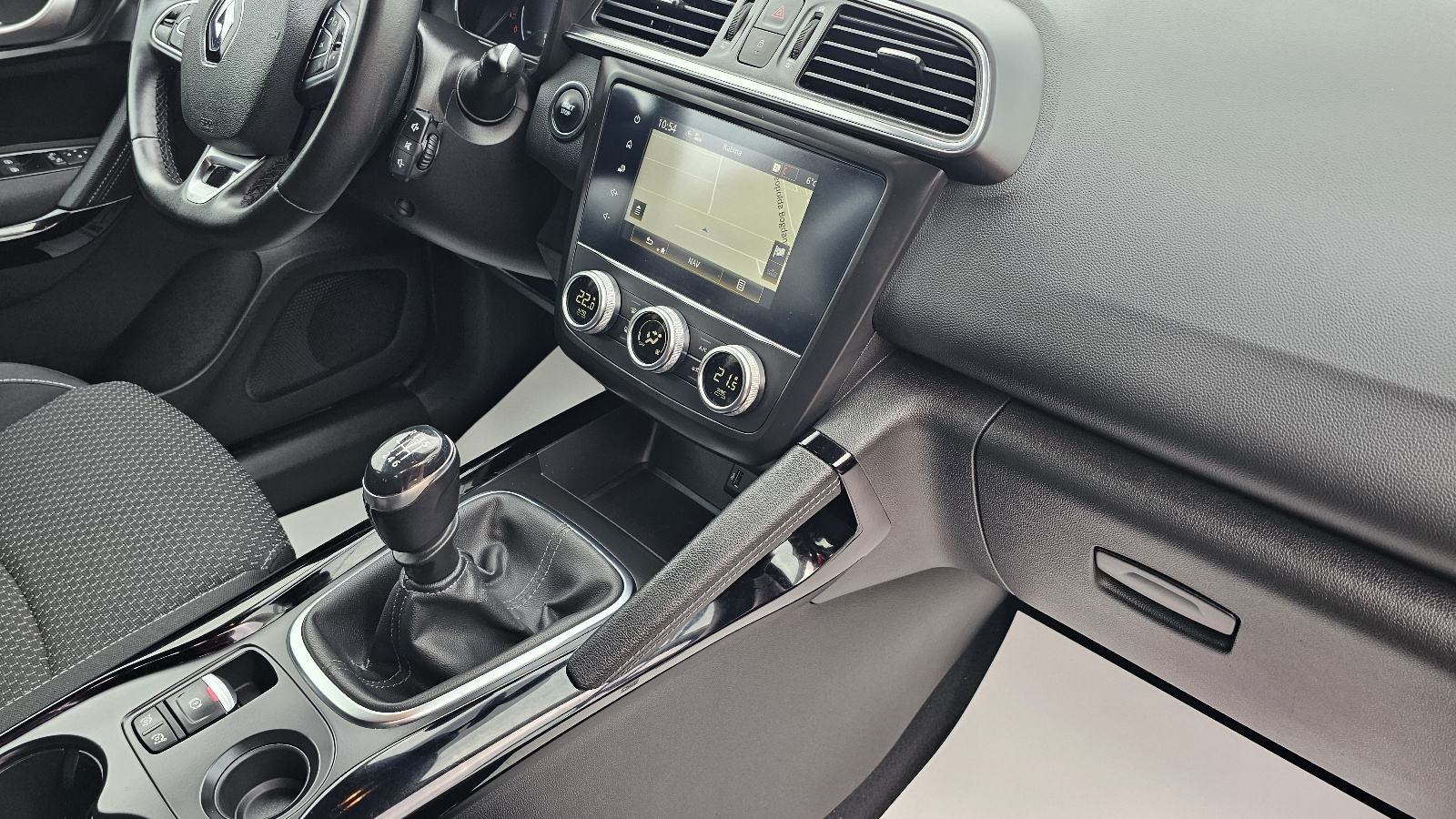 Renault Kadjar dCi 1.5 DCI,CLIMATRONIC,LED,NAVIGACIJA,TEMPOMAT,ALU 18, fotografija 13