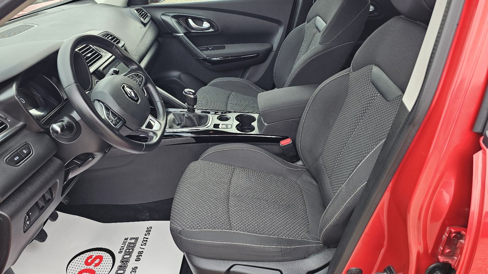 Renault Kadjar dCi 1.5 DCI,CLIMATRONIC,LED,NAVIGACIJA,TEMPOMAT,ALU 18, fotografija 16