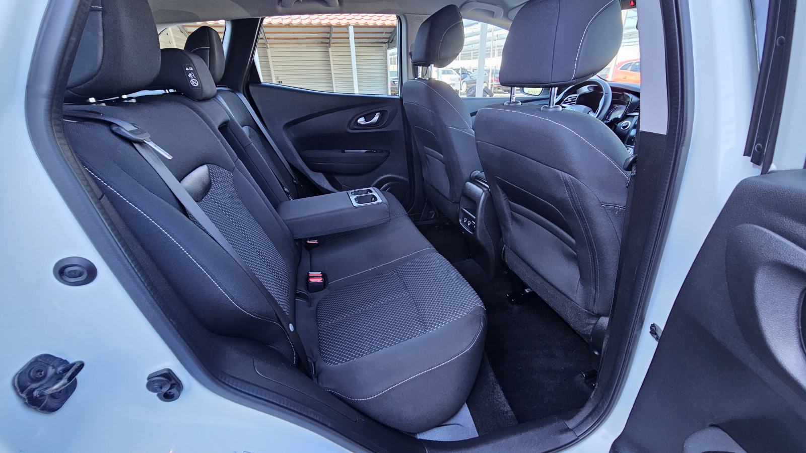 Renault Kadjar dCi 1.5 DCI,CLIMATRONICLED,NAVIGACIJA,TEMPOMAT,JAMSTVO, fotografija 14