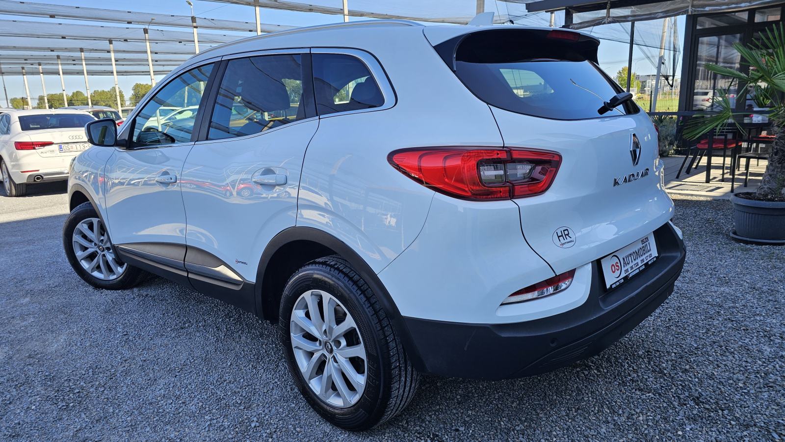 Renault Kadjar dCi 1.5 DCI,CLIMATRONICLED,NAVIGACIJA,TEMPOMAT,JAMSTVO, fotografija 4