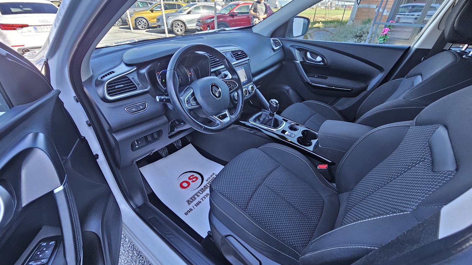 Renault Kadjar dCi 1.5 DCI,CLIMATRONICLED,NAVIGACIJA,TEMPOMAT,JAMSTVO, fotografija 20