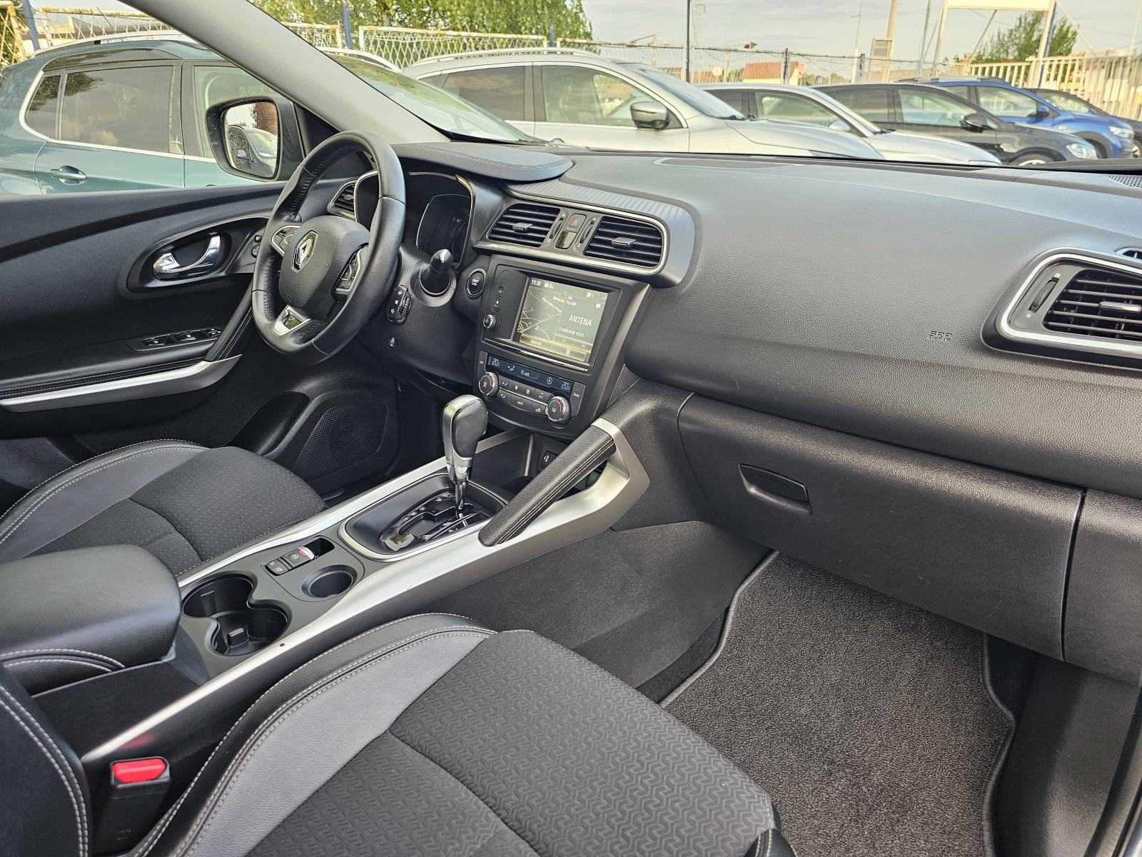 Renault Kadjar dCi 110 -AUTOMATIC-"R-LINK"-116000km-GARANCIJA-SERVISNA, fotografija 14