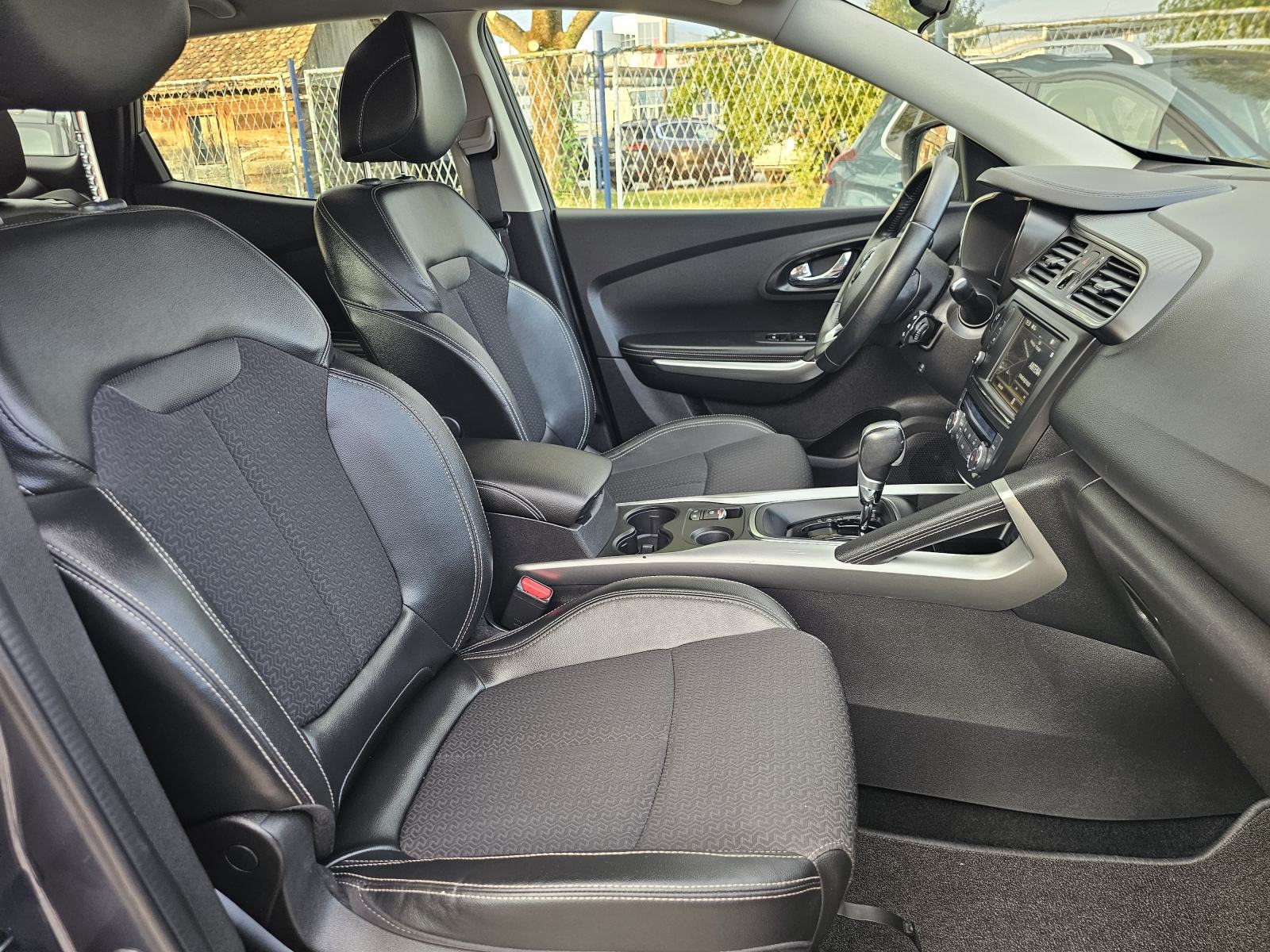 Renault Kadjar dCi 110 -AUTOMATIC-"R-LINK"-116000km-GARANCIJA-SERVISNA, fotografija 7