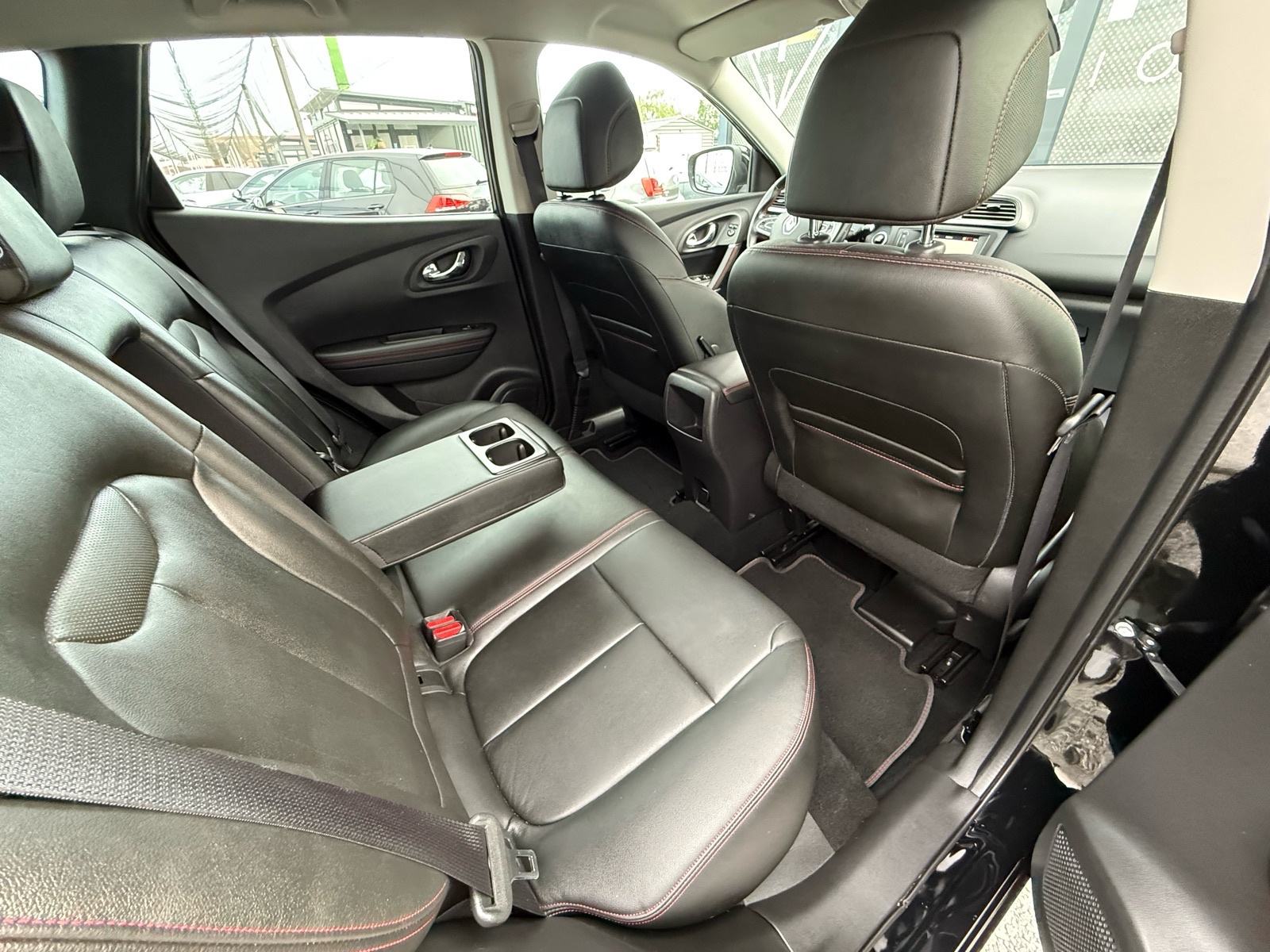 Renault Kadjar dCi 110 BLACK EDITION * BOSE * LED * JAMSTVO * ALU 19 *, fotografija 17