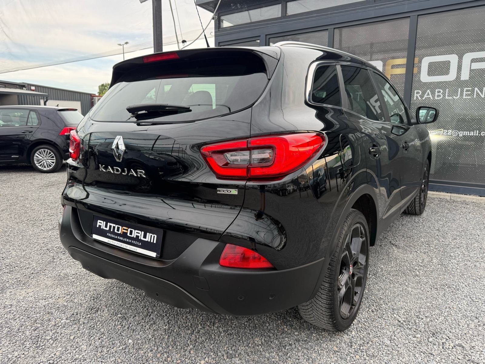 Renault Kadjar dCi 110 BLACK EDITION * BOSE * LED * JAMSTVO * ALU 19 *, fotografija 8