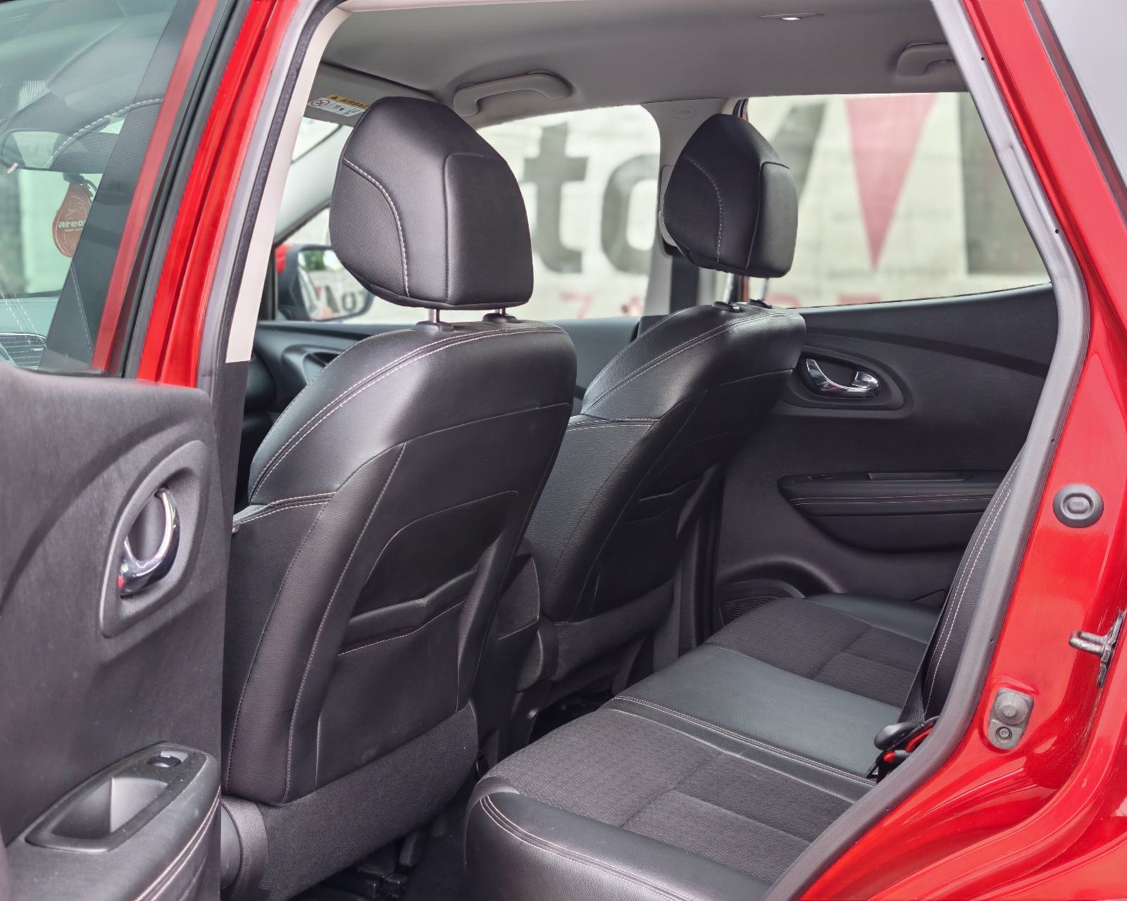 Renault Kadjar dCi 110 EDC*Automatik, Navi, Kamera, Senzori,Alu"17*, fotografija 7