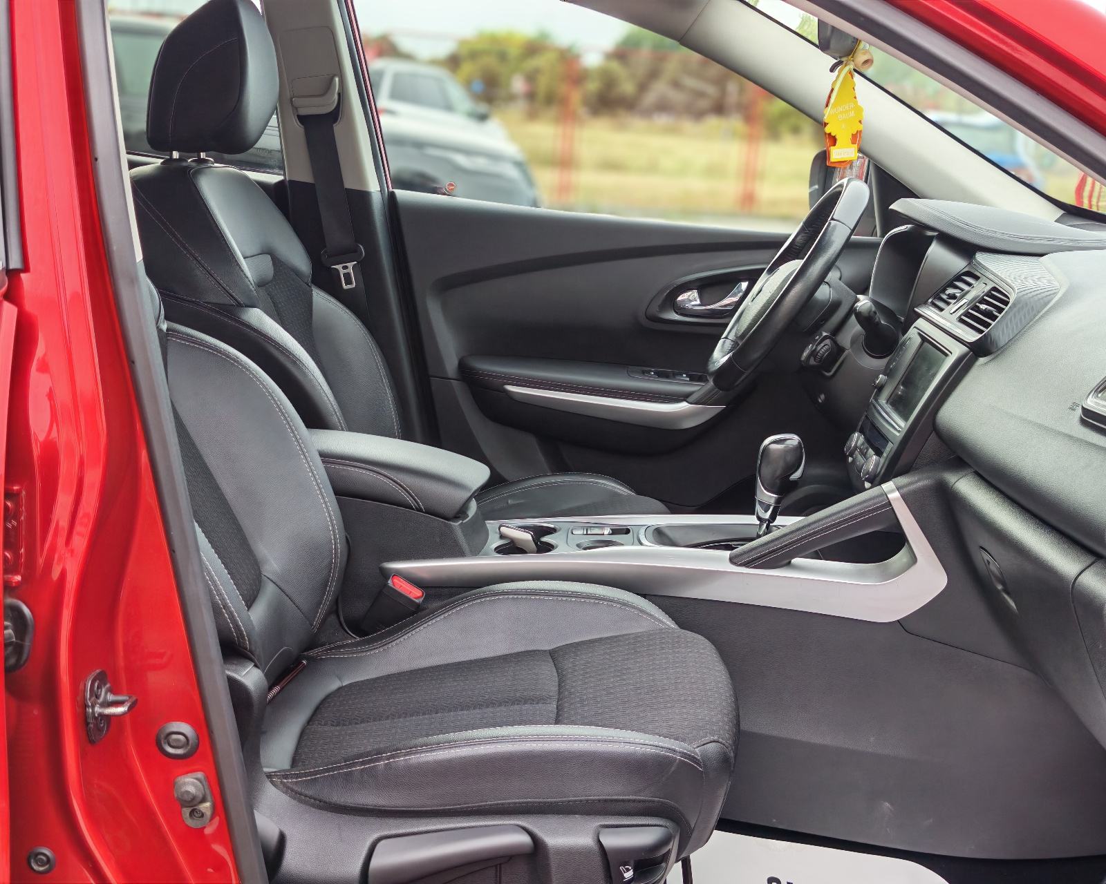 Renault Kadjar dCi 110 EDC*Automatik, Navi, Kamera, Senzori,Alu"17*, fotografija 9