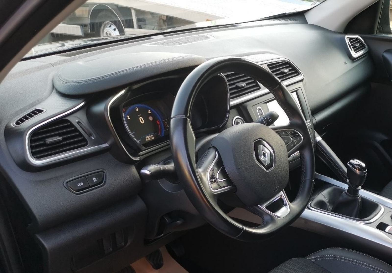 Renault Kadjar dCi 110 Graphite, Navi, Kam,Pdc,Jamstvo, fotografija 12