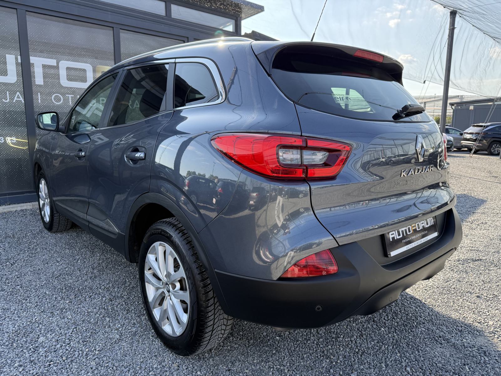 Renault Kadjar dCi 110 ** REG 5/2027 , ALU 17 , NAVI **, fotografija 4