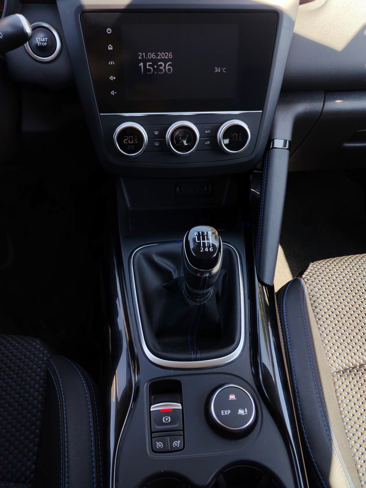 RENAULT KADJAR 1.5 dCi, jako očuvan, reg 07.27., fotografija 10