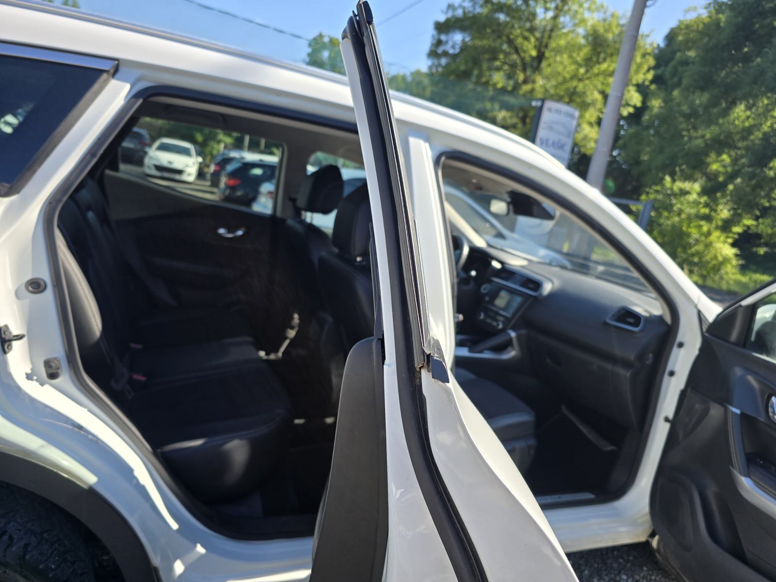 Renault Kadjar dCi 130 4x4 -PUNO OPREME, ODLIČAN!, fotografija 14