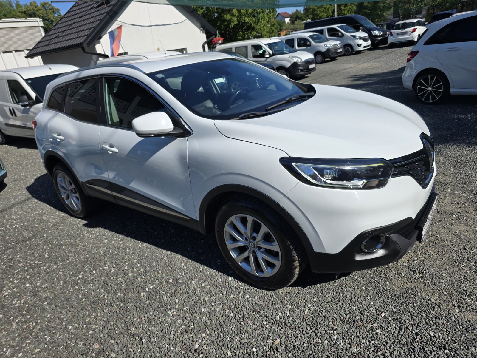 Renault Kadjar dCi 130 4x4 -PUNO OPREME, ODLIČAN!, fotografija 11