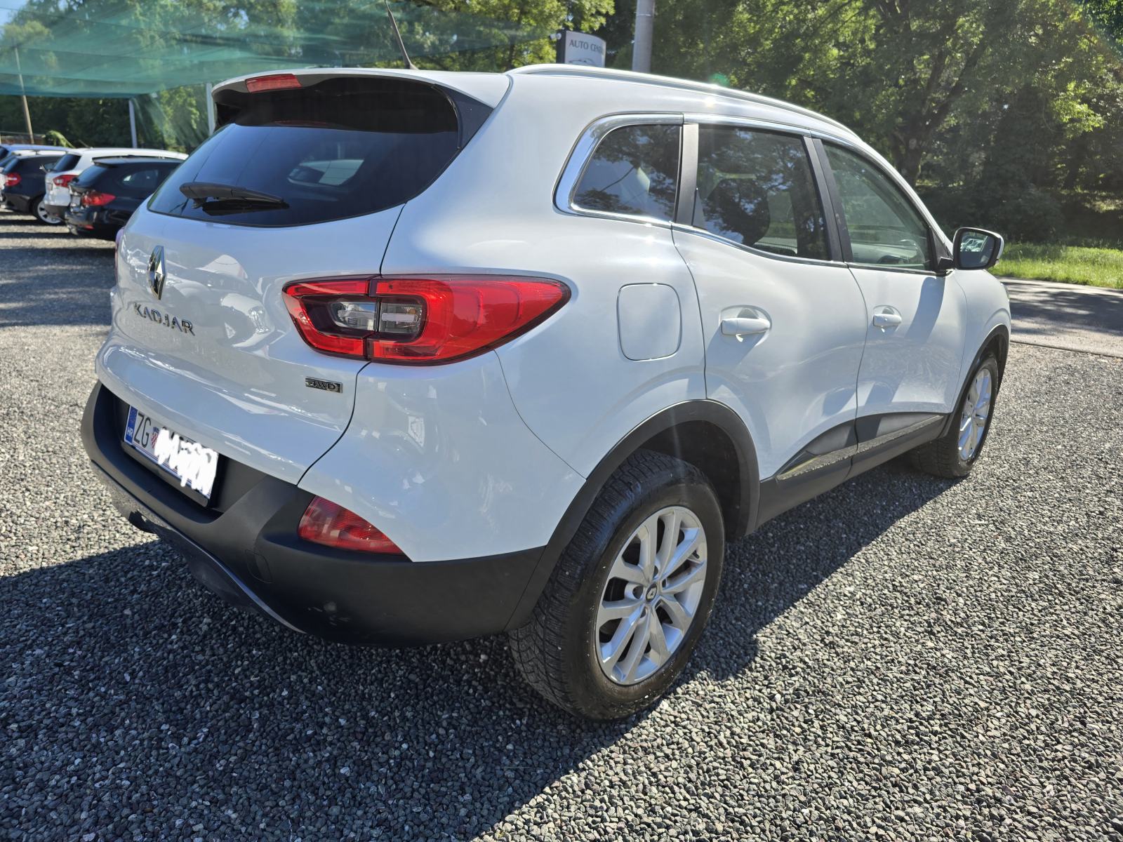 Renault Kadjar dCi 130 4x4 -PUNO OPREME, ODLIČAN!, fotografija 8
