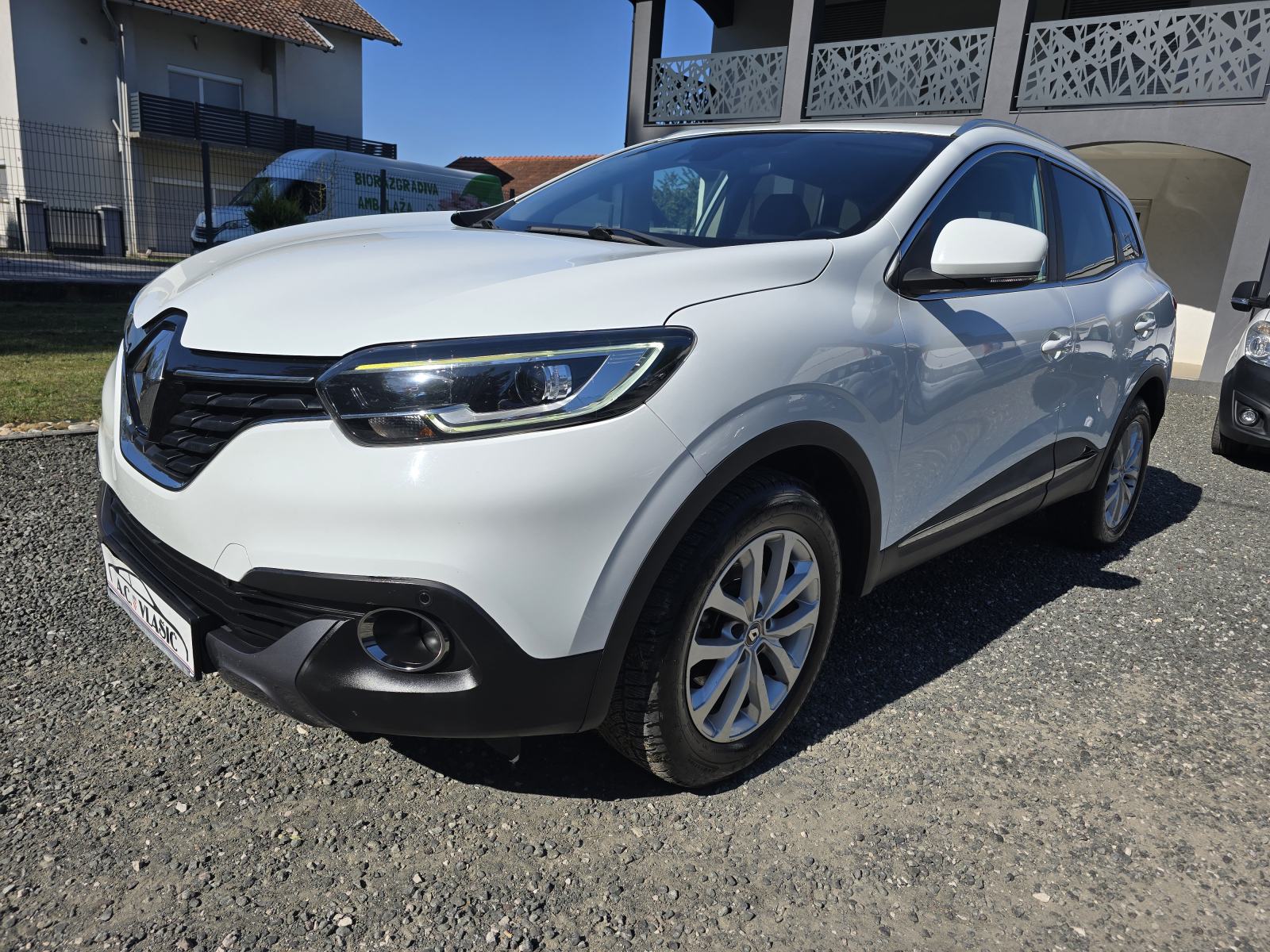 Renault Kadjar dCi 130 4x4 -PUNO OPREME, ODLIČAN!, fotografija 4