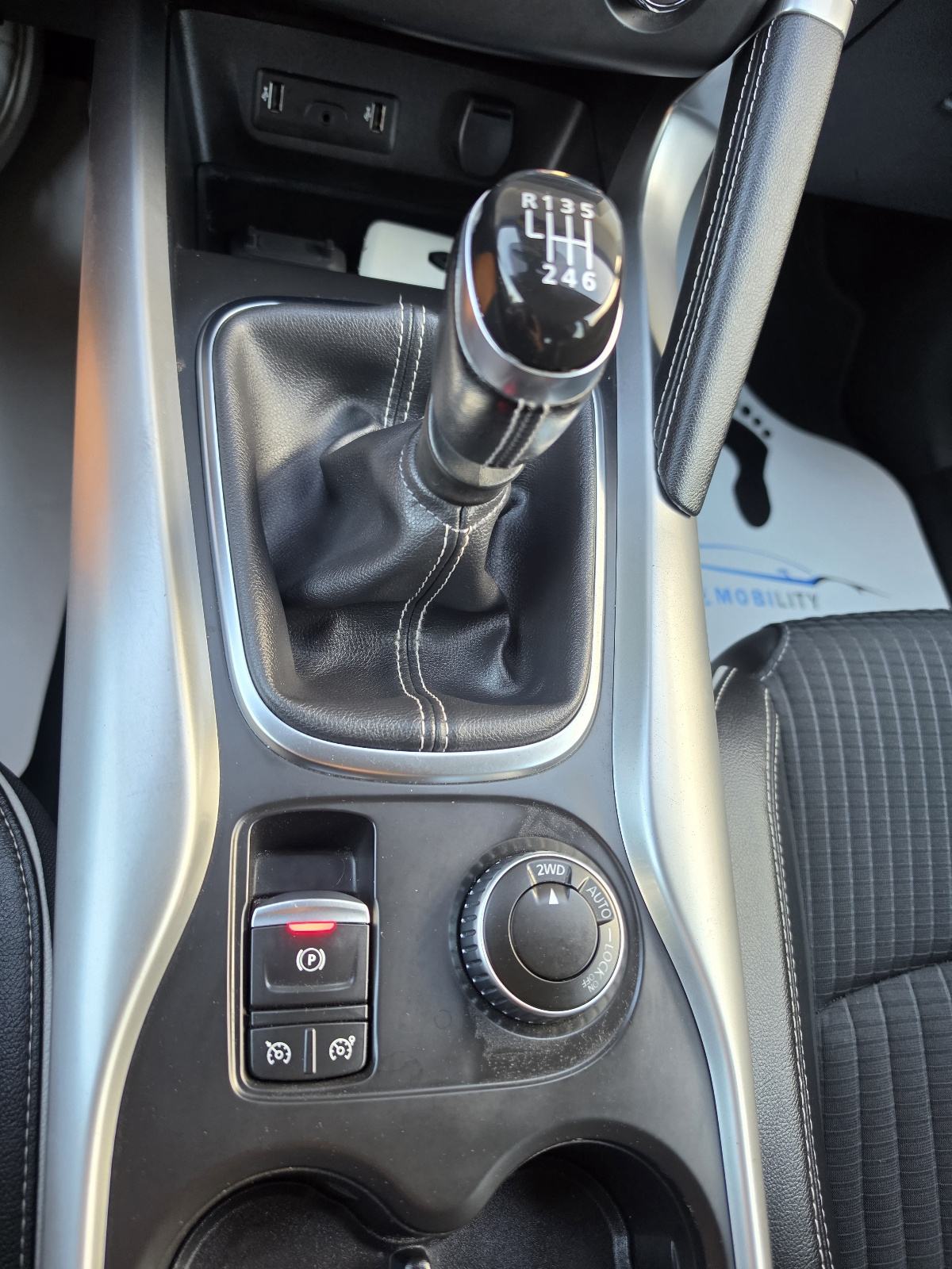 Renault Kadjar dCi 130 BOSE 4x4 FULL LED NAVI KEYLESS **GARANCIJA**, fotografija 12
