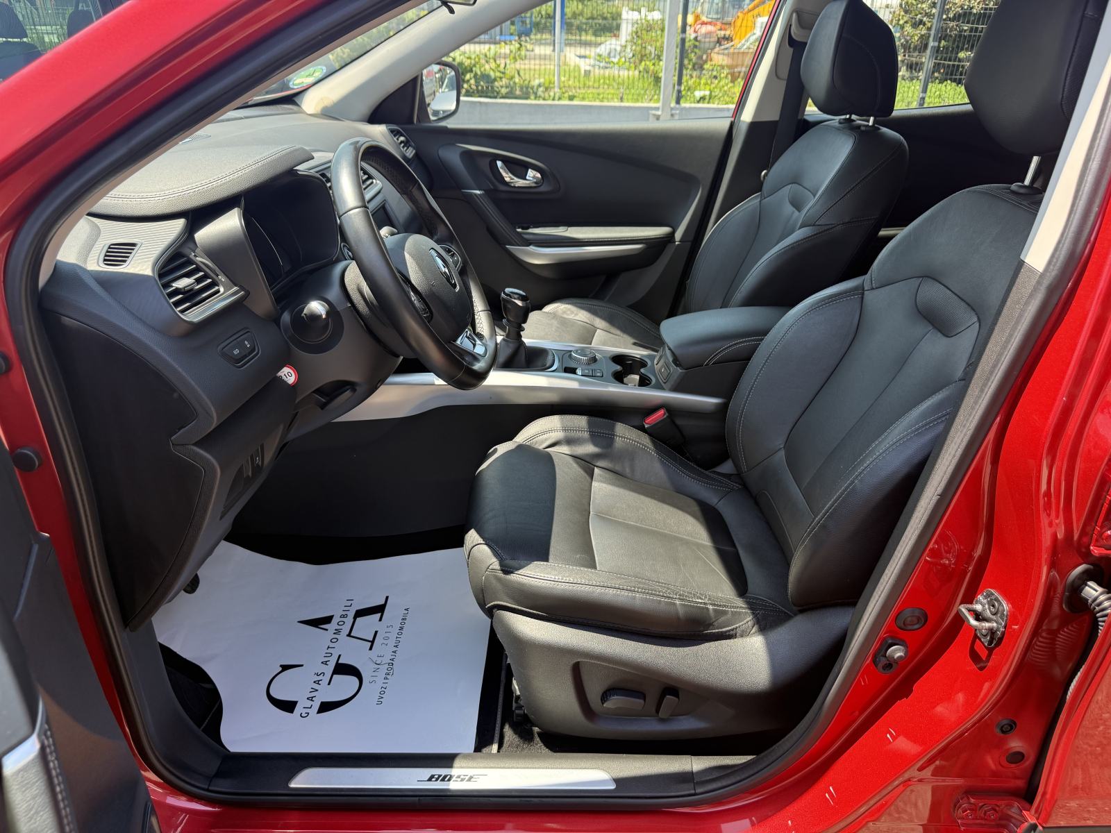 Renault Kadjar dCi 130 4x4,Bose,Navi,Led,106tkm,Jamstvo,Top stanje!!!, fotografija 9