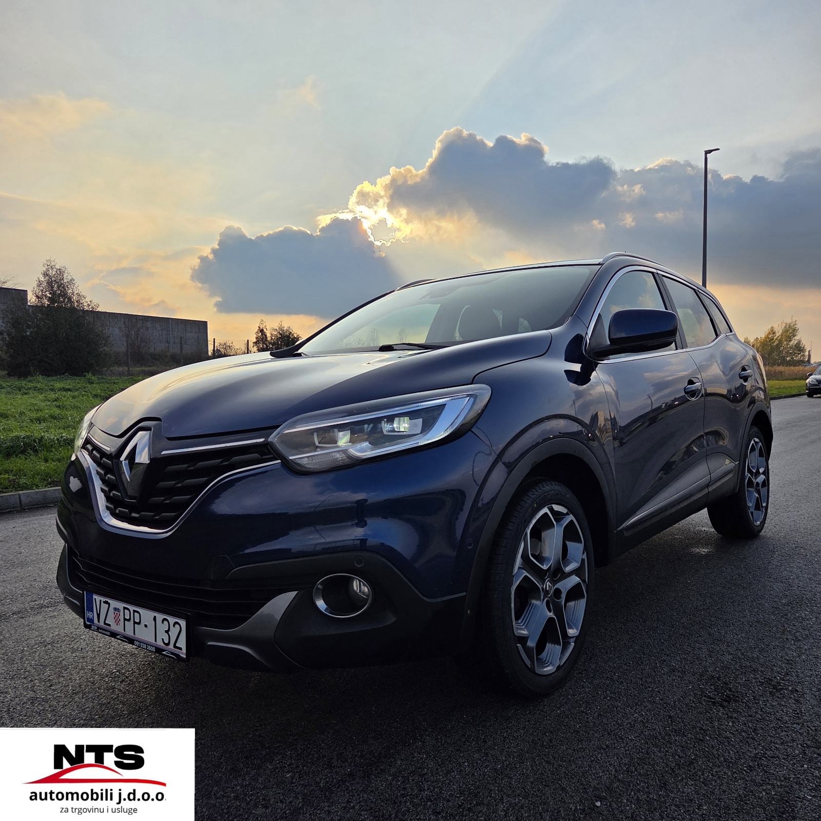 Renault Kadjar dCi 130,LED,felge 19, fotografija 1