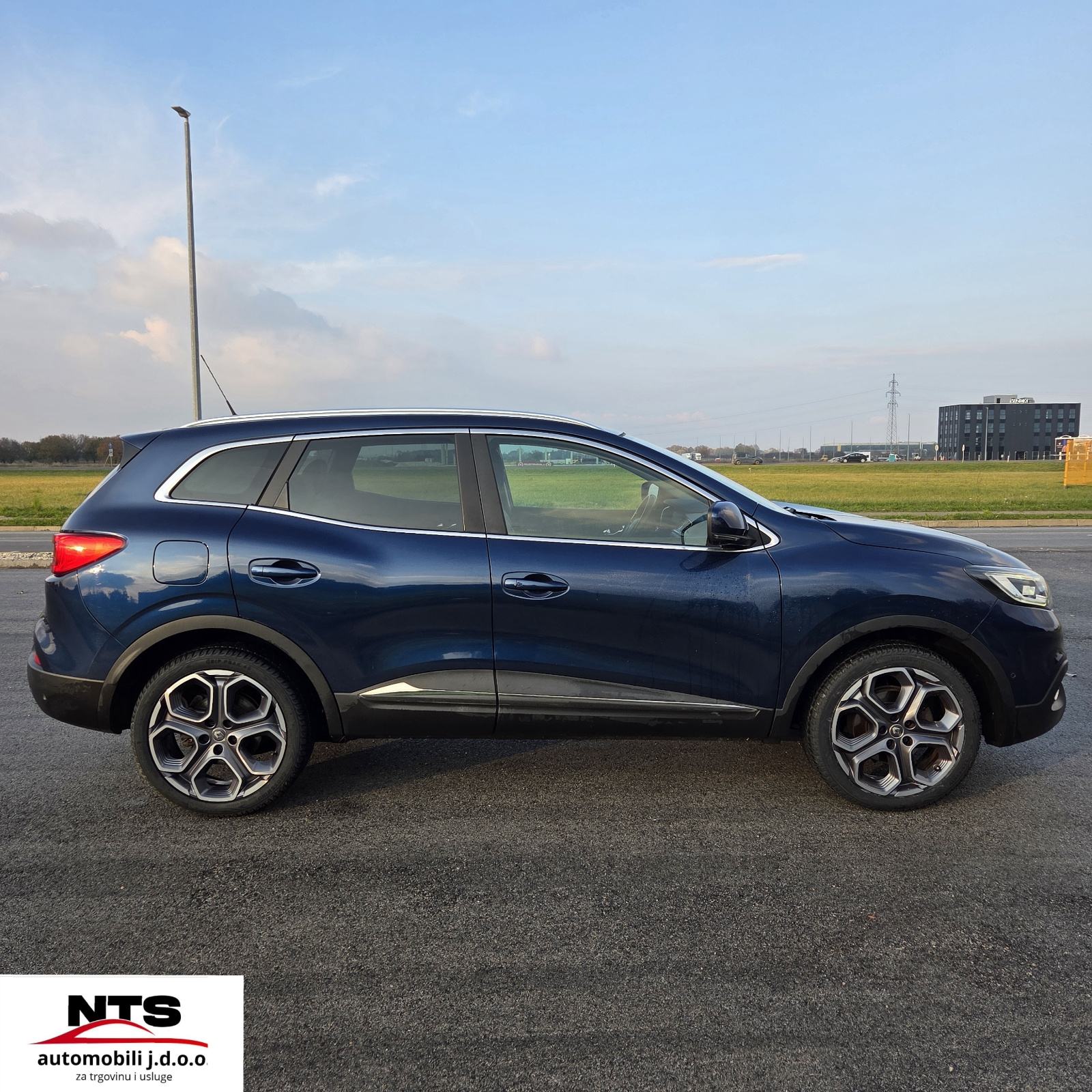 Renault Kadjar dCi 130,LED,felge 19, fotografija 3
