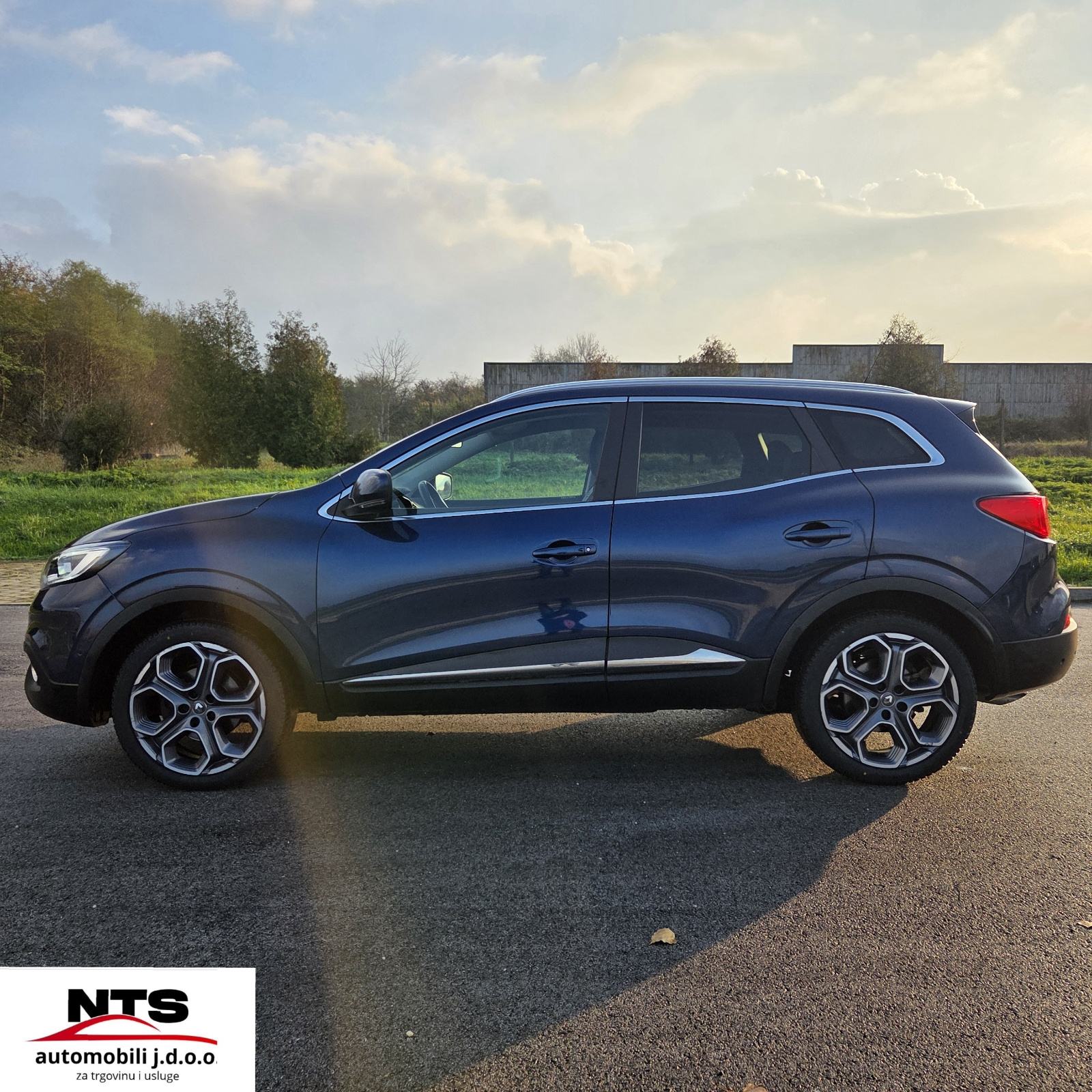 Renault Kadjar dCi 130,LED,felge 19, fotografija 7