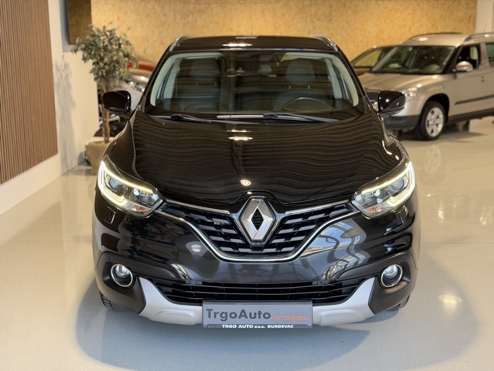 Renault Kadjar 1,6 dCi *VIRTUAL- LED- KEYLESS- 12 MJ JAMSTVO- NAVI*, fotografija 2