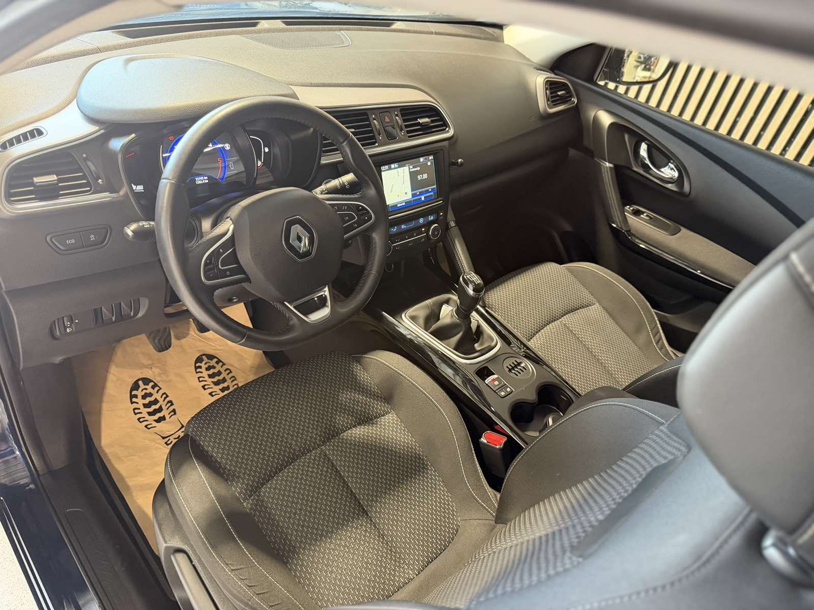 Renault Kadjar dCi 130 MOD.2016 *VIRTUAL- LED-NAVI - 3.GODINE JAMSTVO*, fotografija 14
