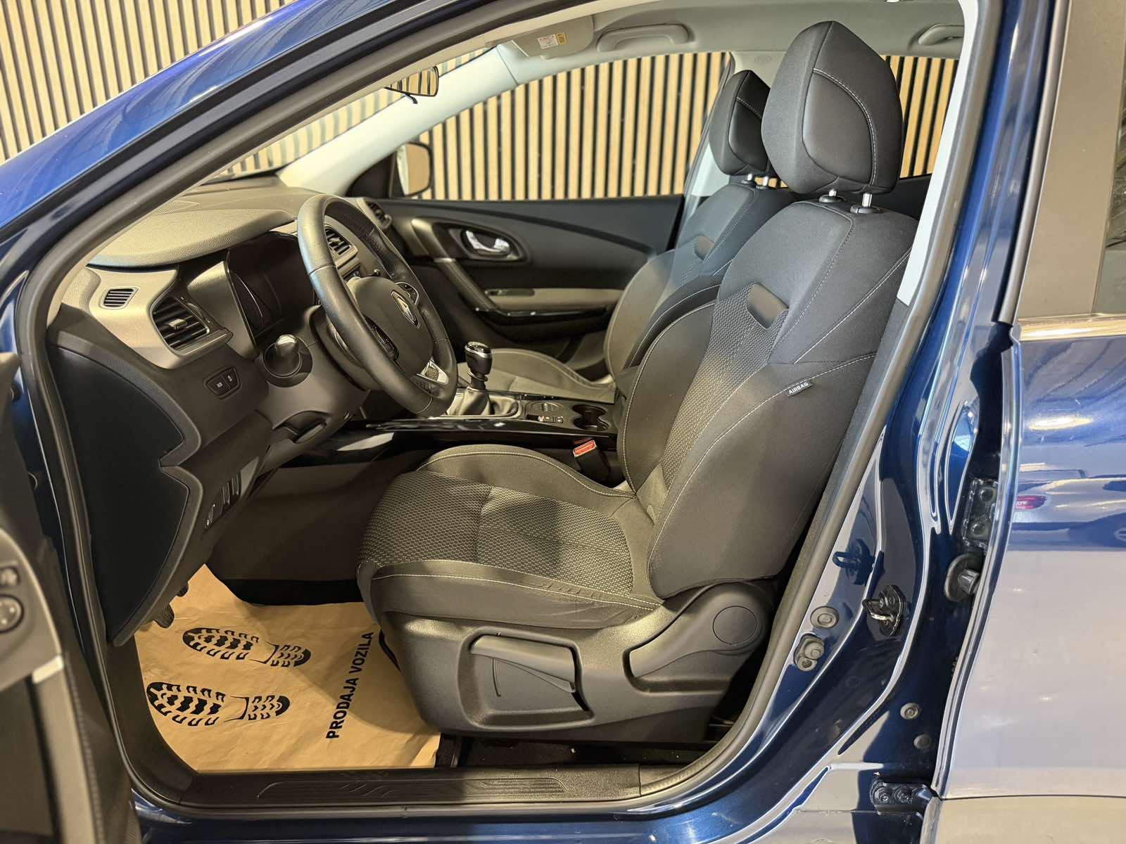 Renault Kadjar dCi 130 MOD.2016 *VIRTUAL- LED-NAVI - 3.GODINE JAMSTVO*, fotografija 15
