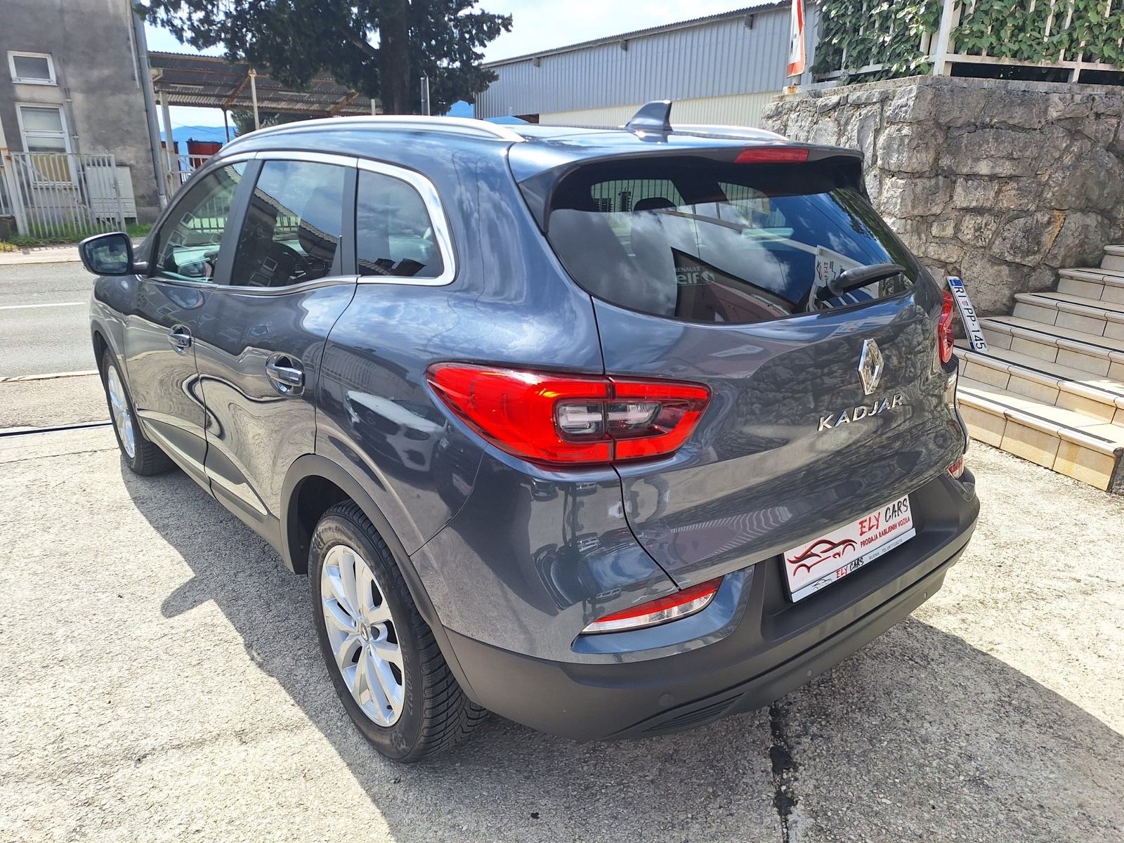 Renault Kadjar 1.5 dCi automatik 115 KS PARKING KAMER/NAVI.LED, fotografija 4