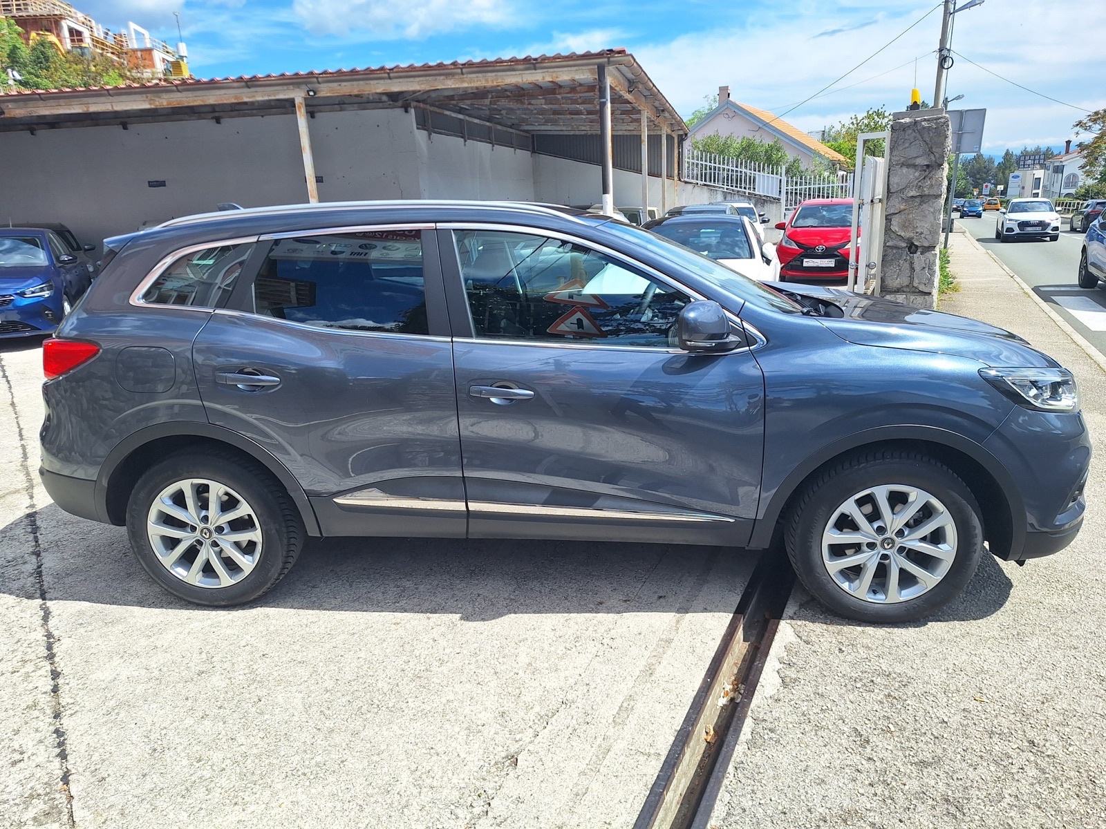 Renault Kadjar 1.5 dCi automatik 115 KS PARKING KAMER/NAVI.LED, fotografija 7