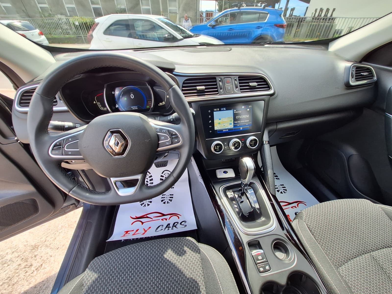 Renault Kadjar 1.5 dCi automatik 115 KS PARKING KAMER/NAVI.LED, fotografija 14