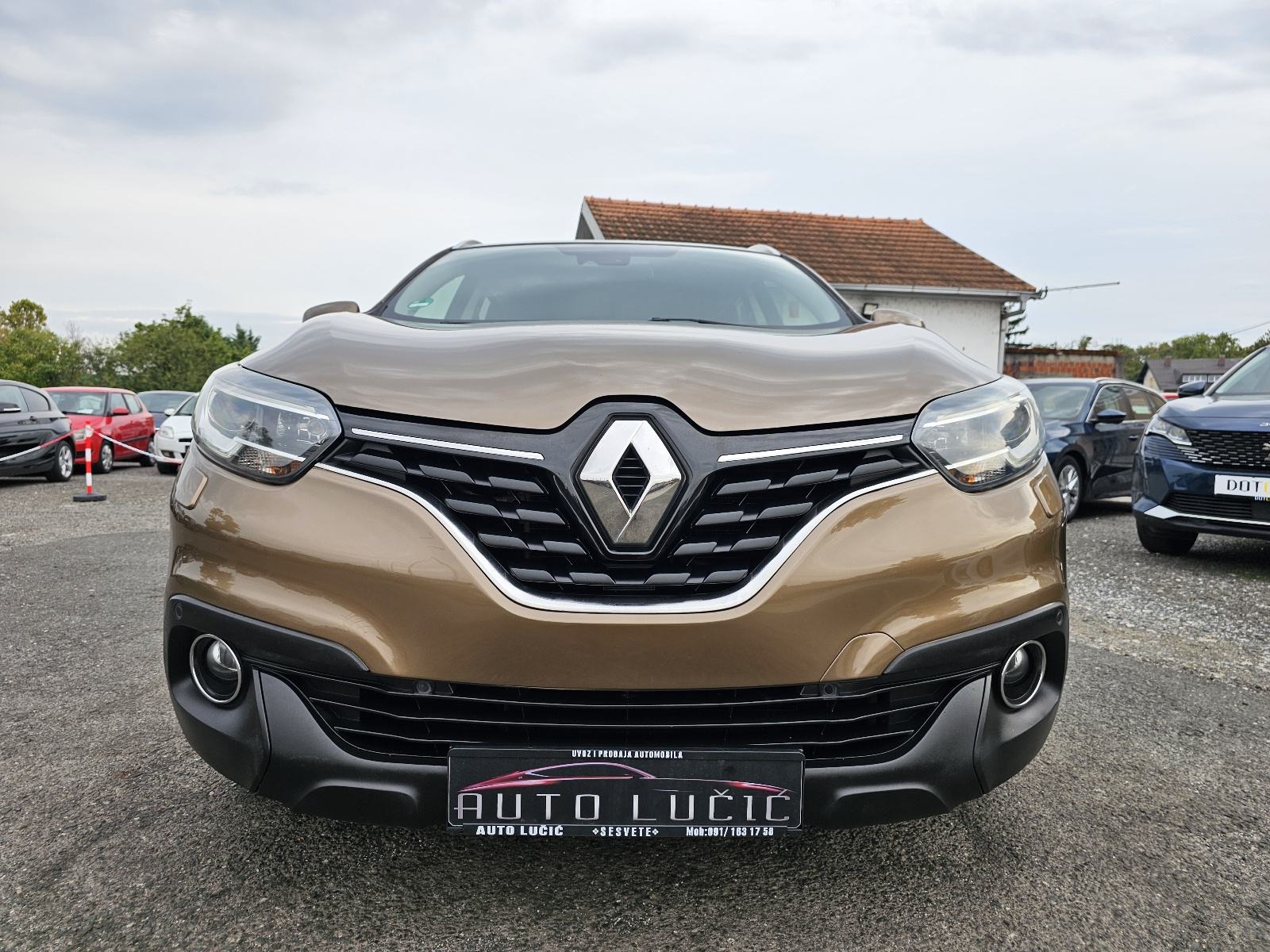 Renault Kadjar dCi EDC ***VELIKI-SERVIS***DVA-KLJUČA***BI-XENON***, fotografija 2