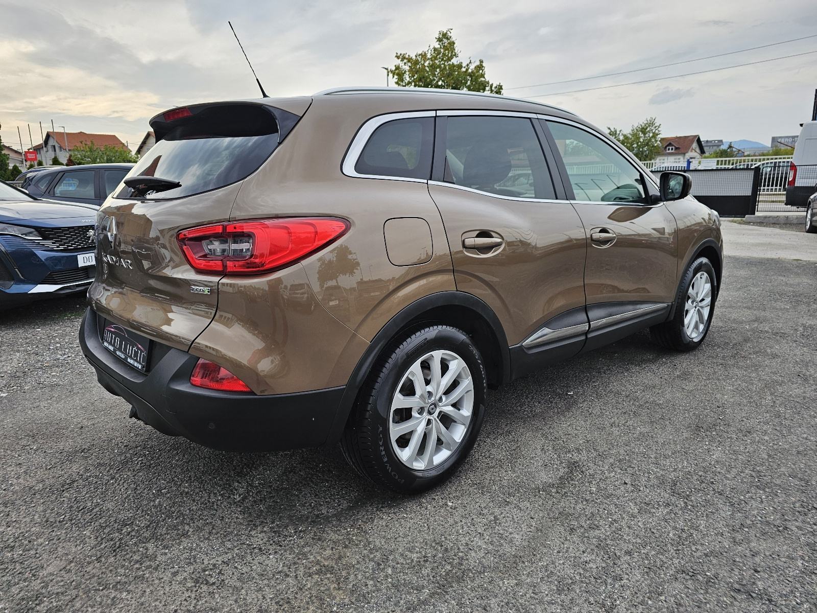 Renault Kadjar dCi EDC ***VELIKI-SERVIS***DVA-KLJUČA***BI-XENON***, fotografija 5
