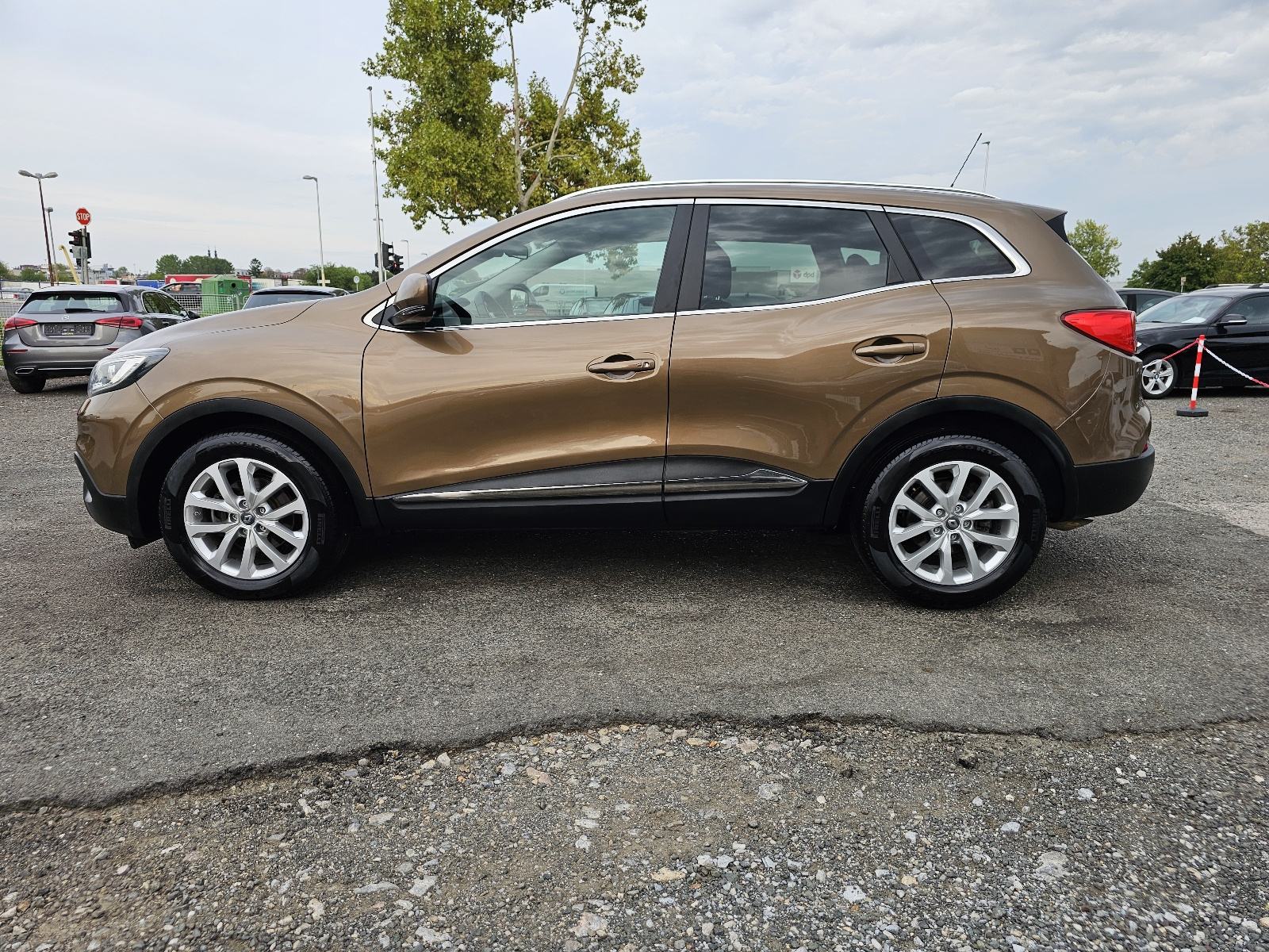 Renault Kadjar dCi EDC ***VELIKI-SERVIS***DVA-KLJUČA***BI-XENON***, fotografija 8