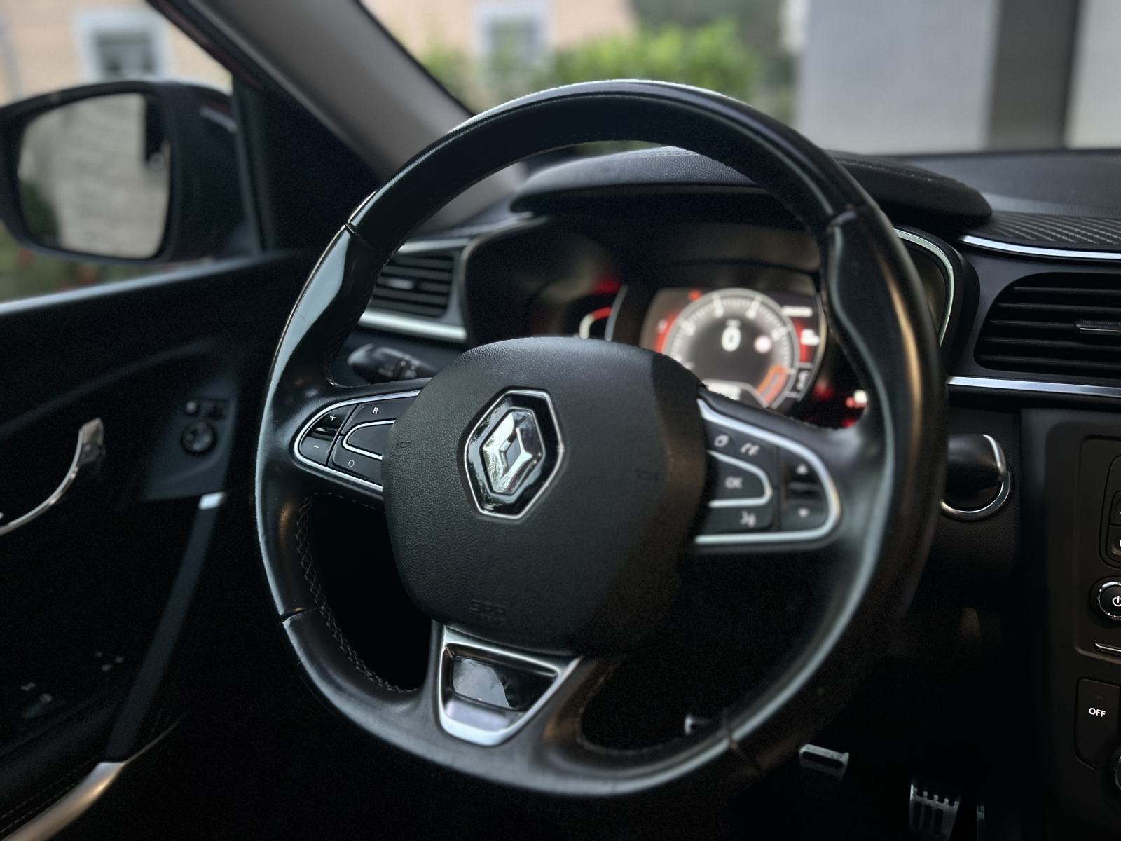 Renault Kadjar TCe 130 | Bose | Pure Led | Panorama | Nav - reg.12/26, fotografija 18
