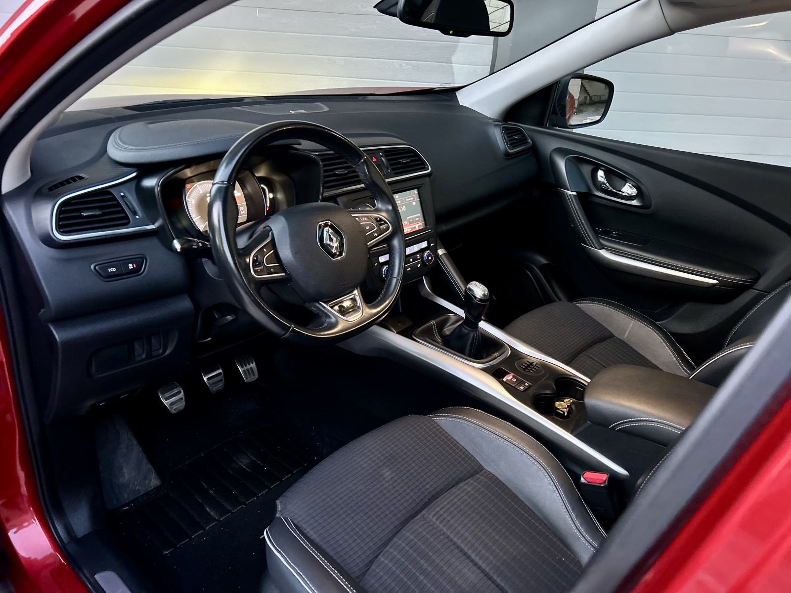 Renault Kadjar TCe 130 | Bose | Pure Led | Panorama | Nav - reg.12/26, fotografija 11
