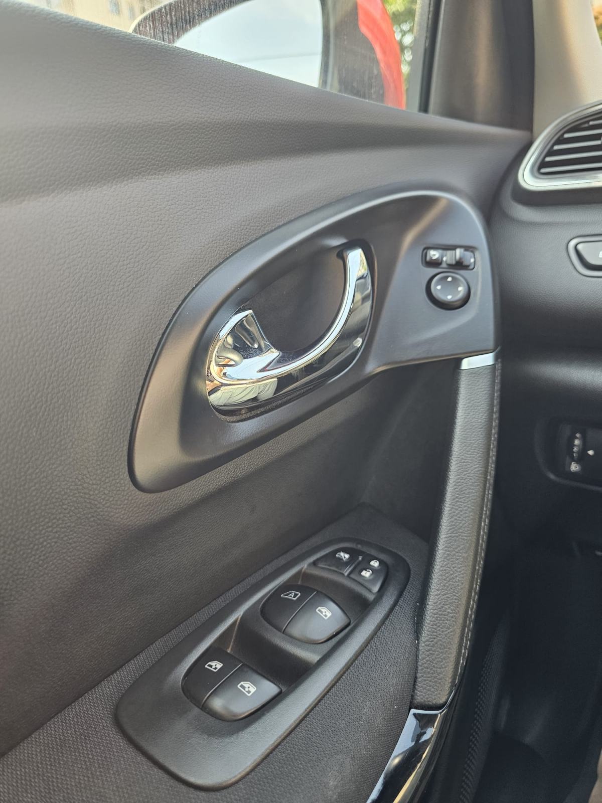 Renault Kadjar TCe 130 EDC automatik, fotografija 19