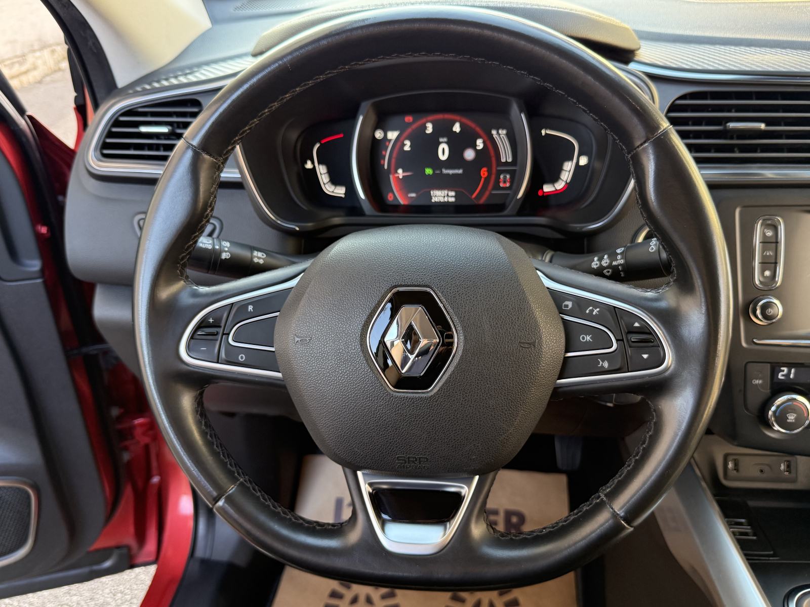 Renault Kadjar TCe 130 Automatik BOSE *REG 07/27 * Novi Lanac* Kamera, fotografija 10